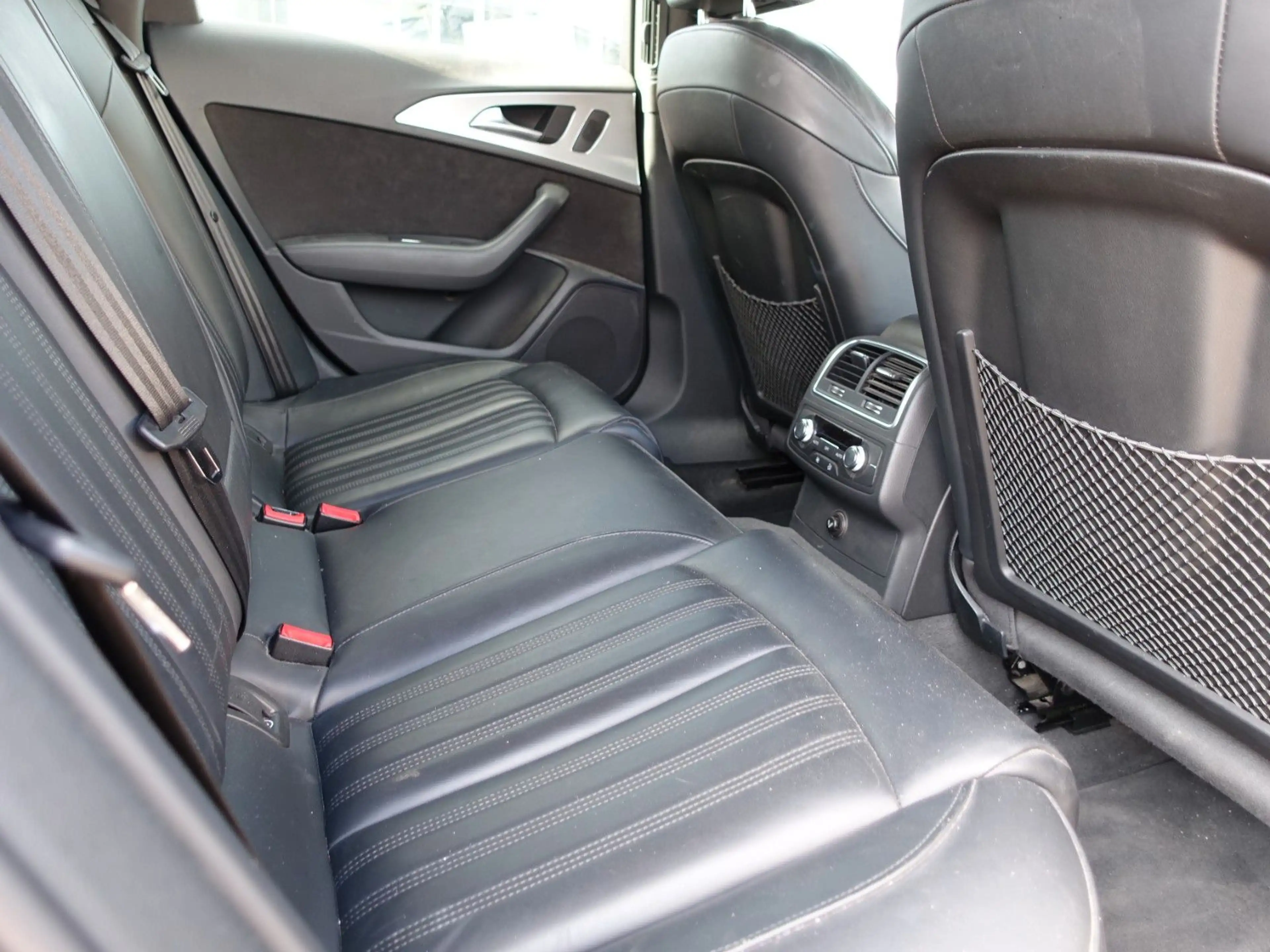Audi A6 Avant 3.0 TDI clean diesel quattro S-LINE — photo 13