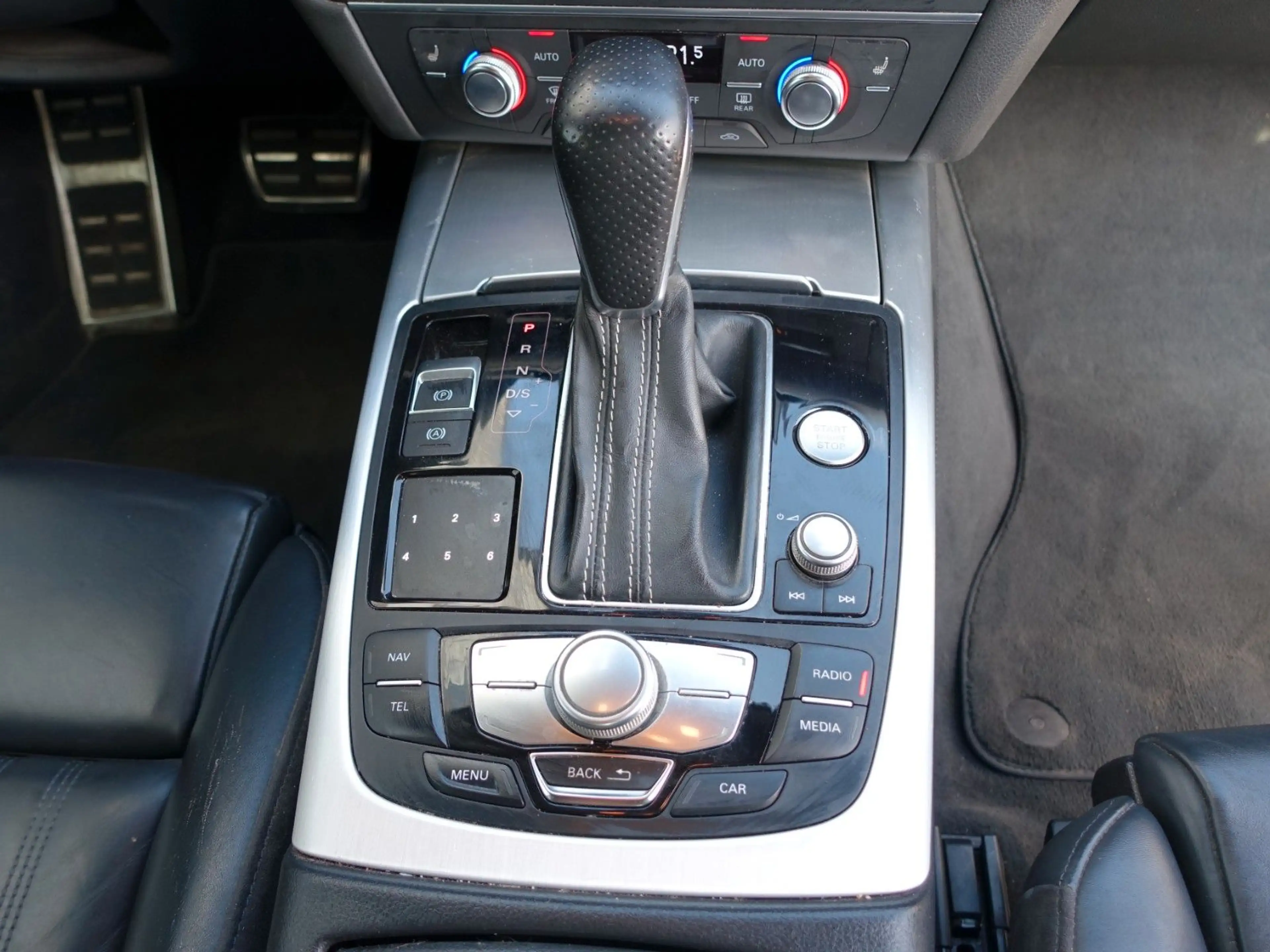 Audi A6 Avant 3.0 TDI clean diesel quattro S-LINE — photo 11