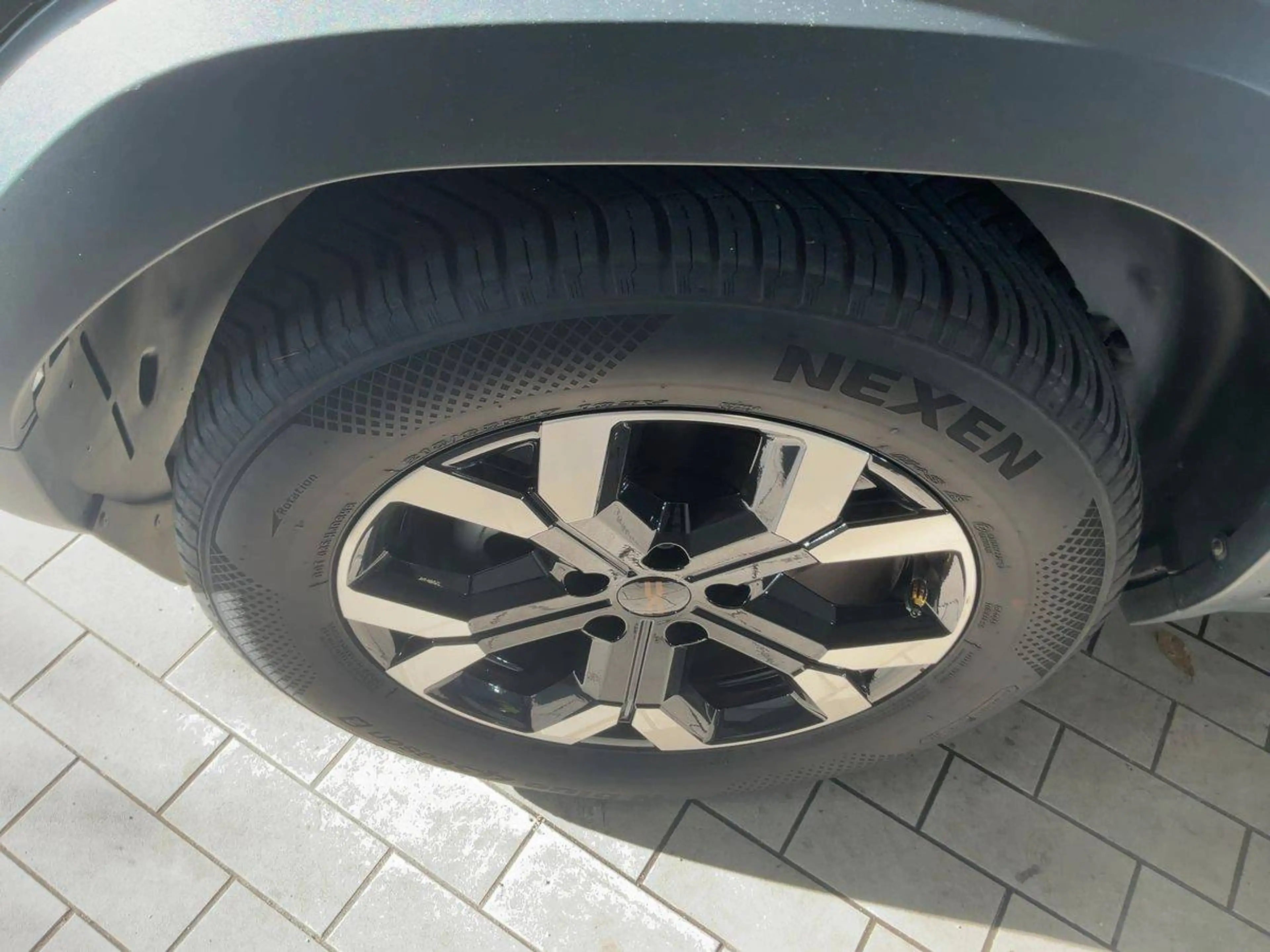 Dacia Duster TCe 130 Extreme — photo 12