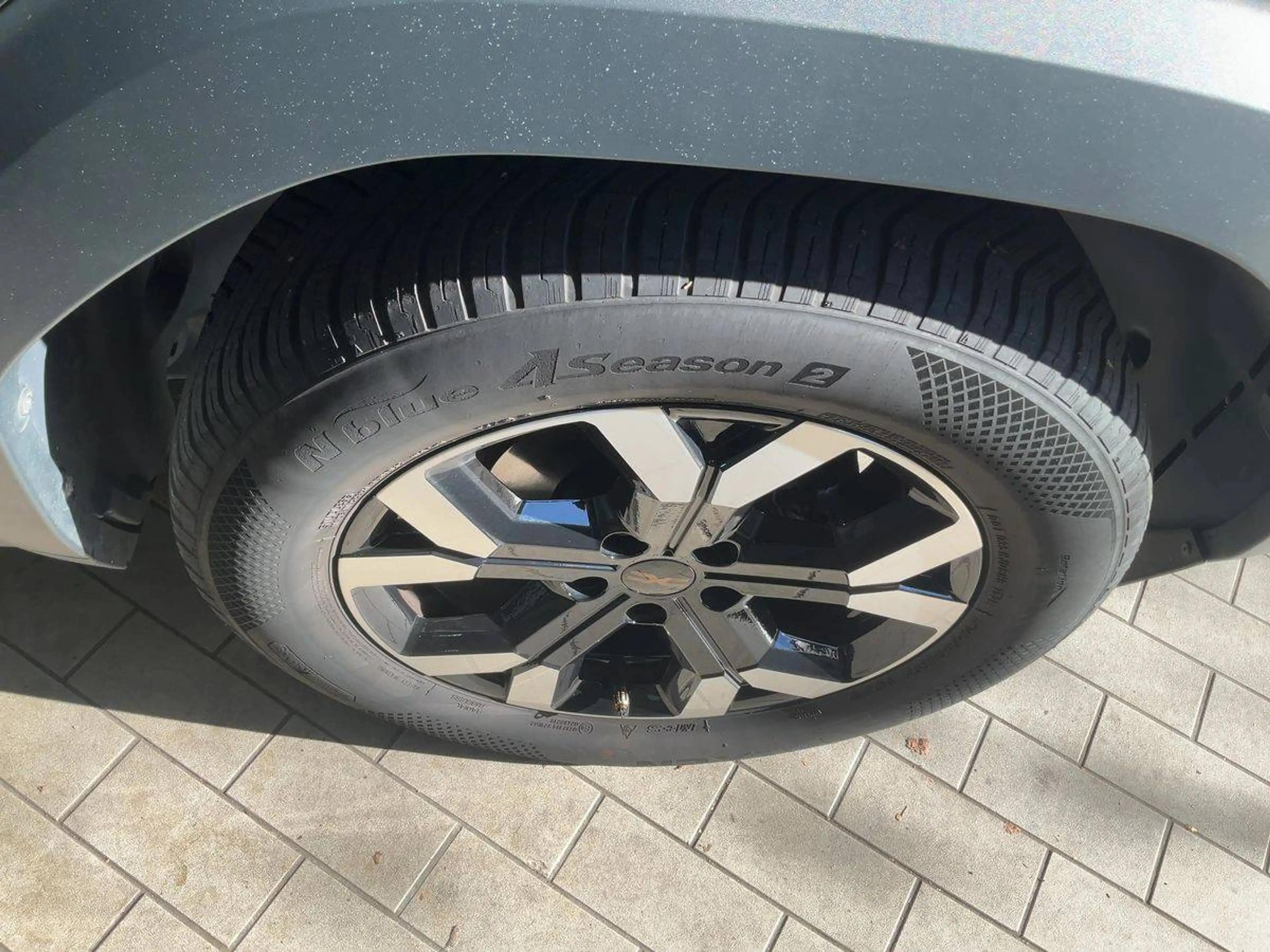 Dacia Duster TCe 130 Extreme — photo 10