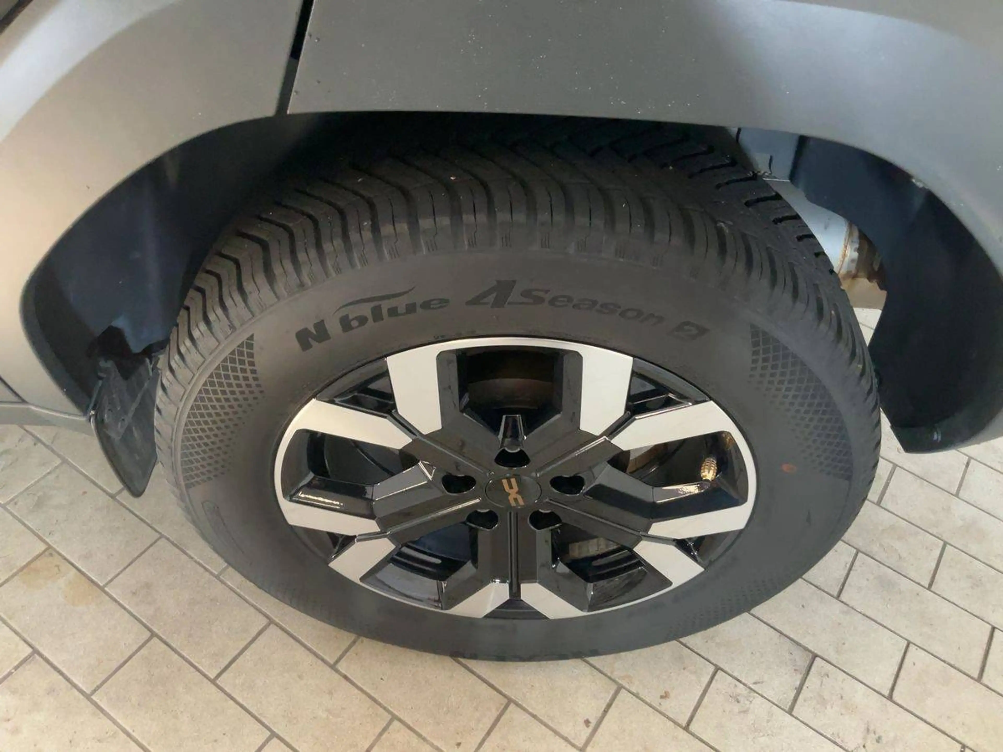 Dacia Duster TCe 130 Extreme — photo 14