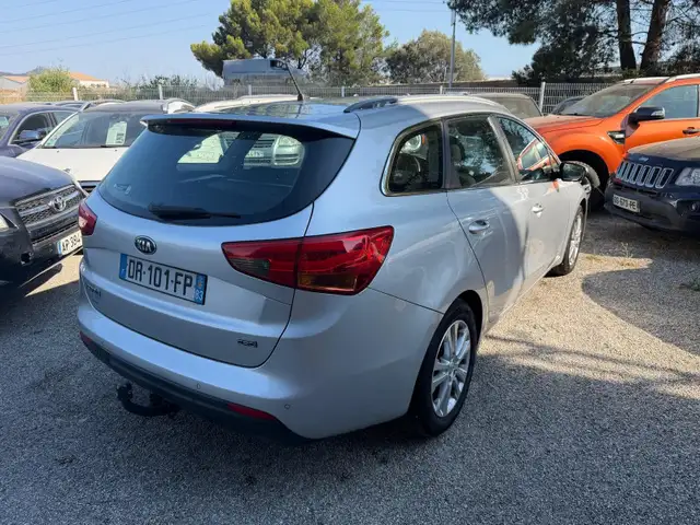 Kia Ceed view 4
