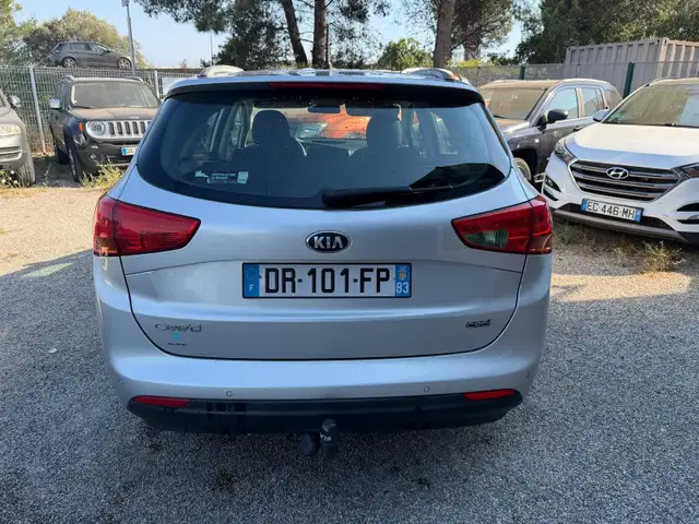 Kia Ceed view 5