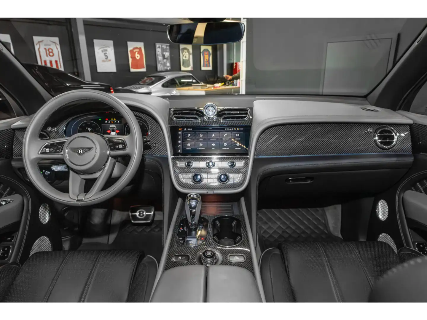 Bentley Bentayga V8 FIRST EDITION **STARTECH**LED/MULLINER/VOLL Чорний - 2
