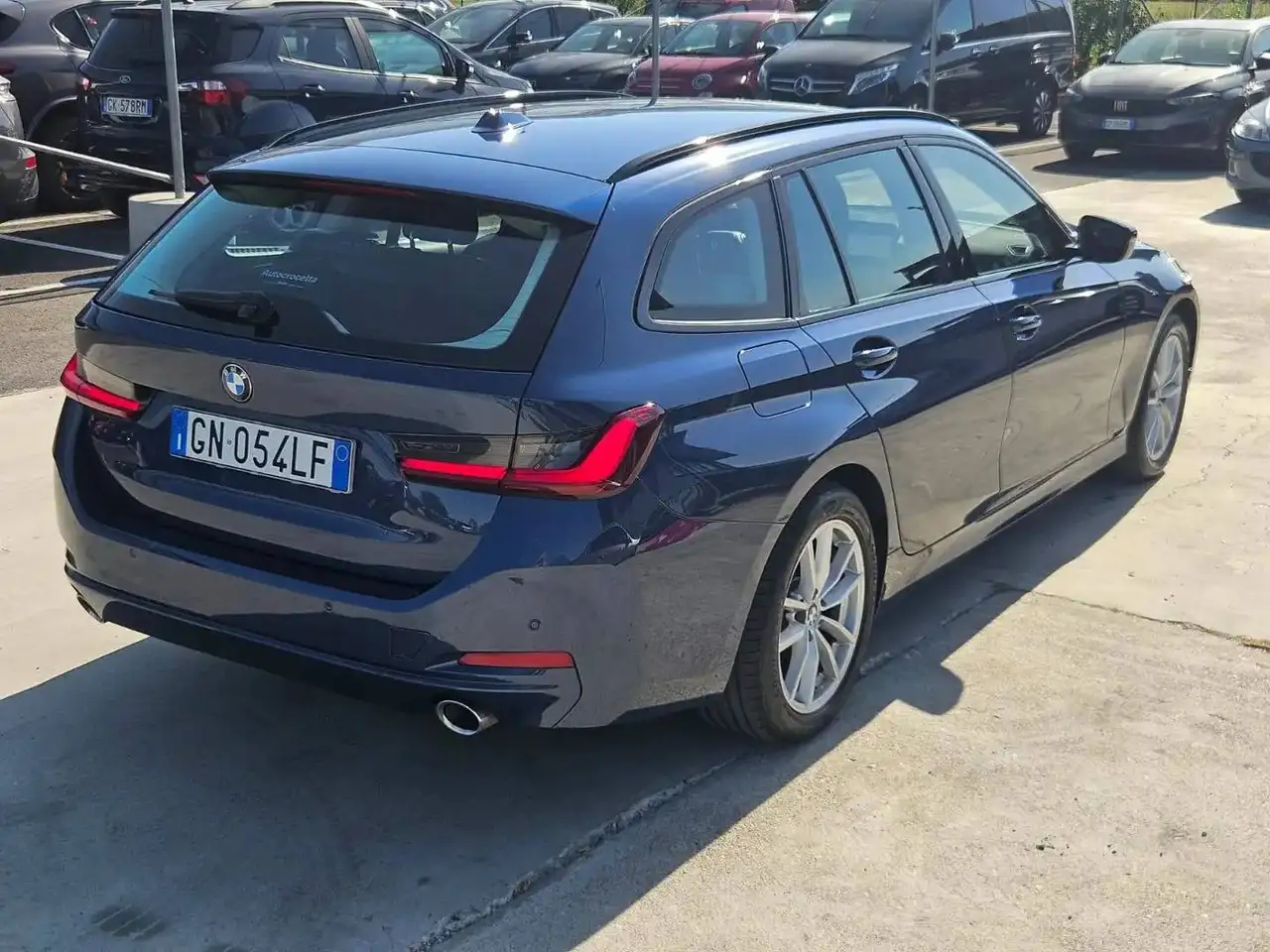 2023 BMW 316 Touring 316d 2.0 122cv mhev 48V auto - GN054LF, photograph 8
