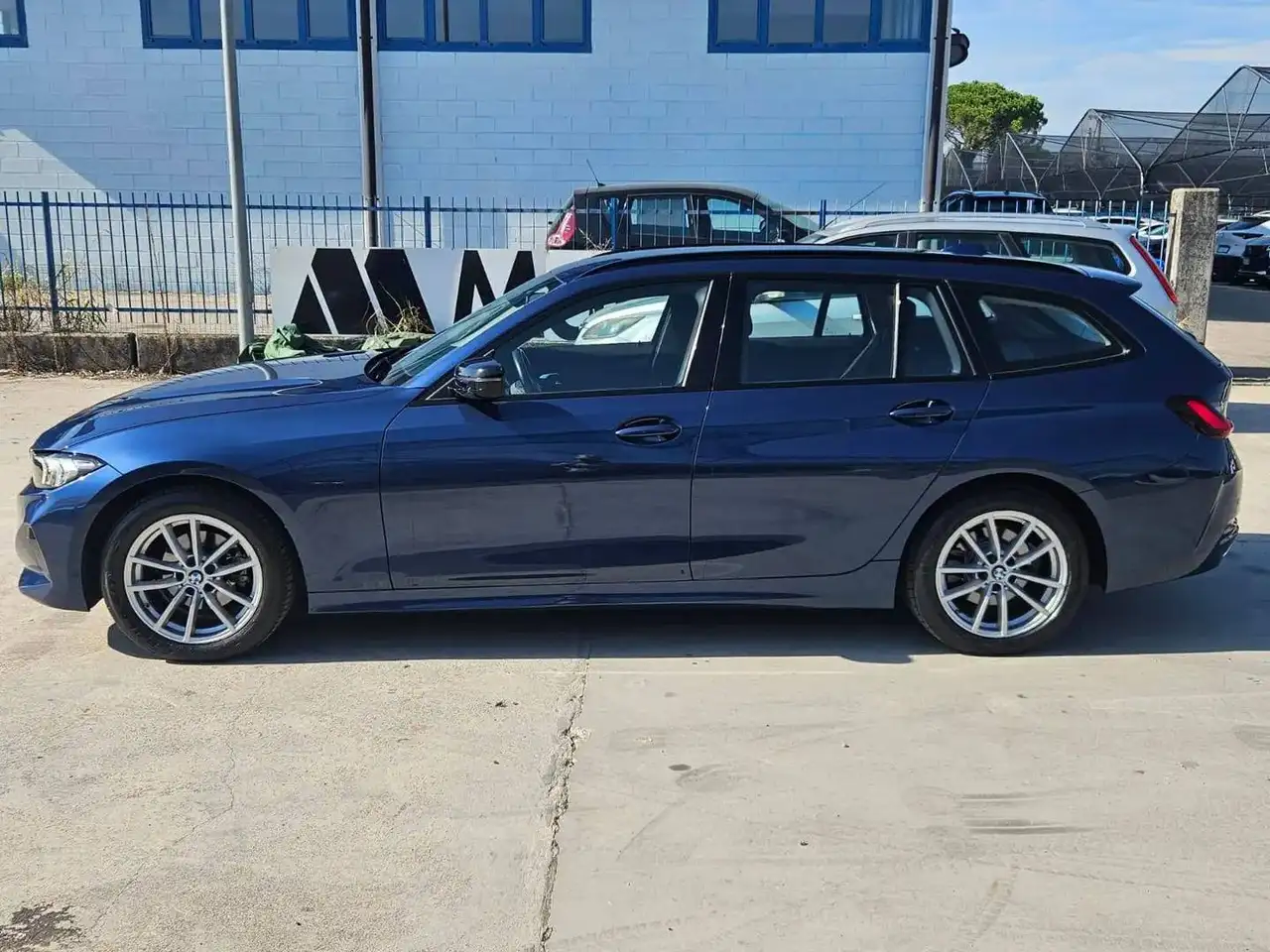 2023 BMW 316 Touring 316d 2.0 122cv mhev 48V auto - GN054LF, photograph 5
