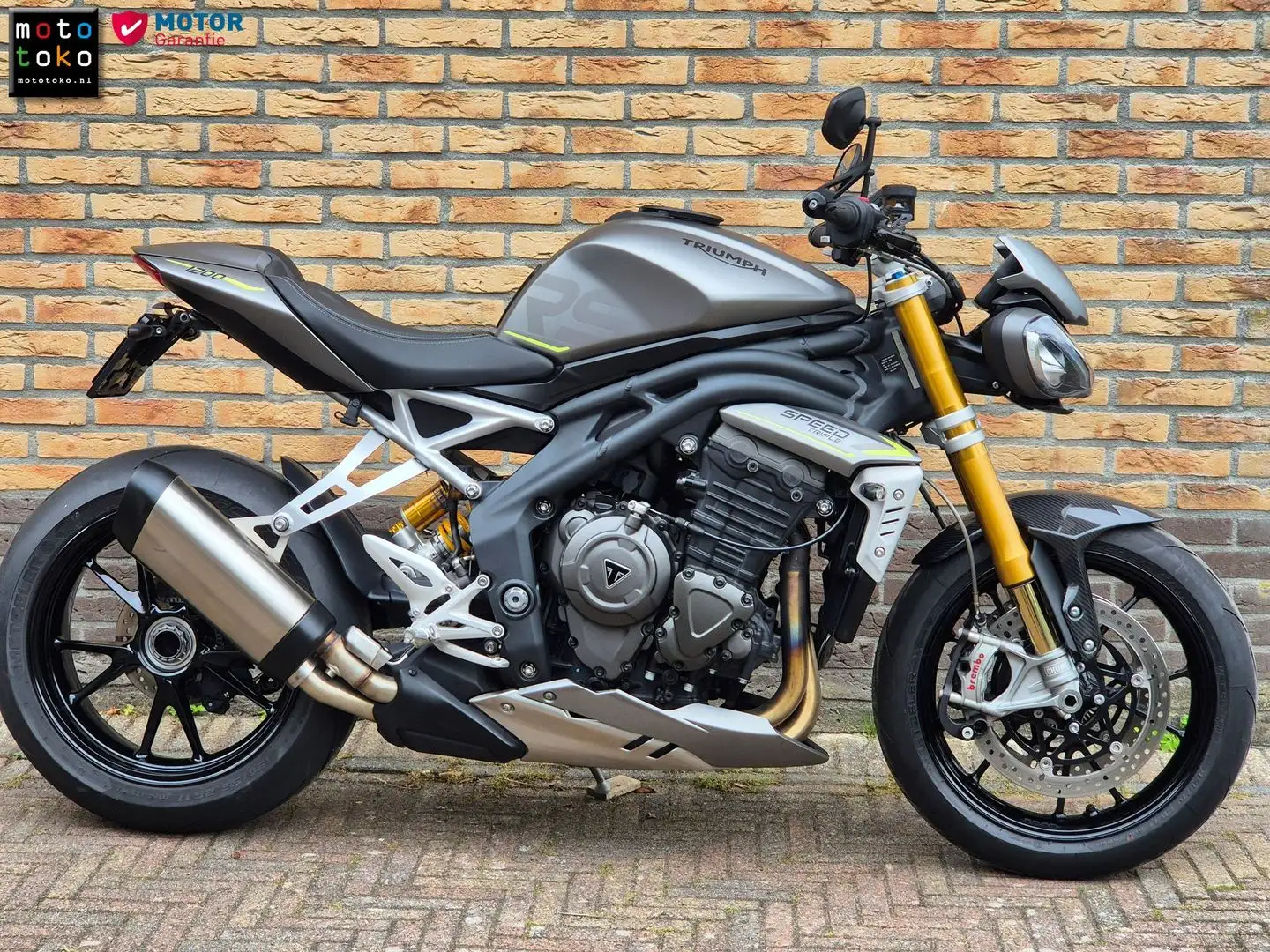 Triumph Speed Triple 1200 RS Grijs - 2