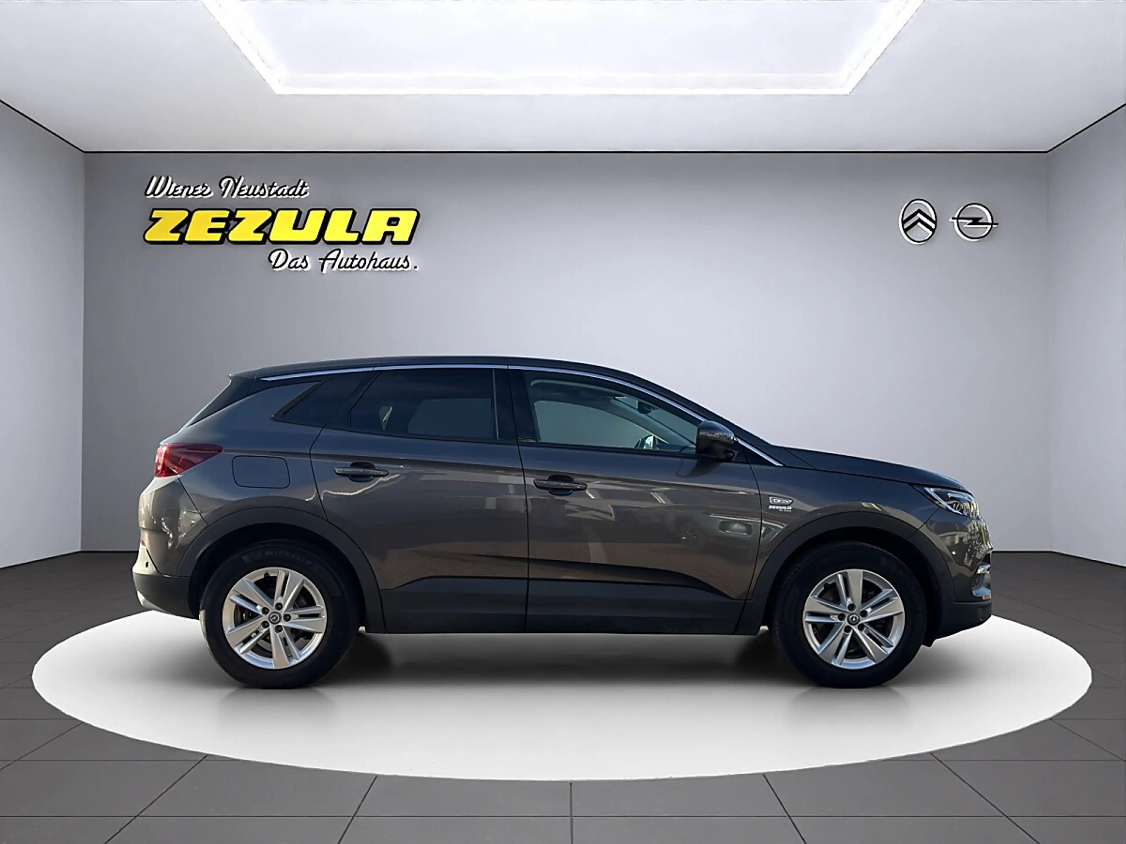 Opel Grandland X 1,2 Turbo Dir. Inj. 120 Jahre Edition S/S Aut. — photo 6