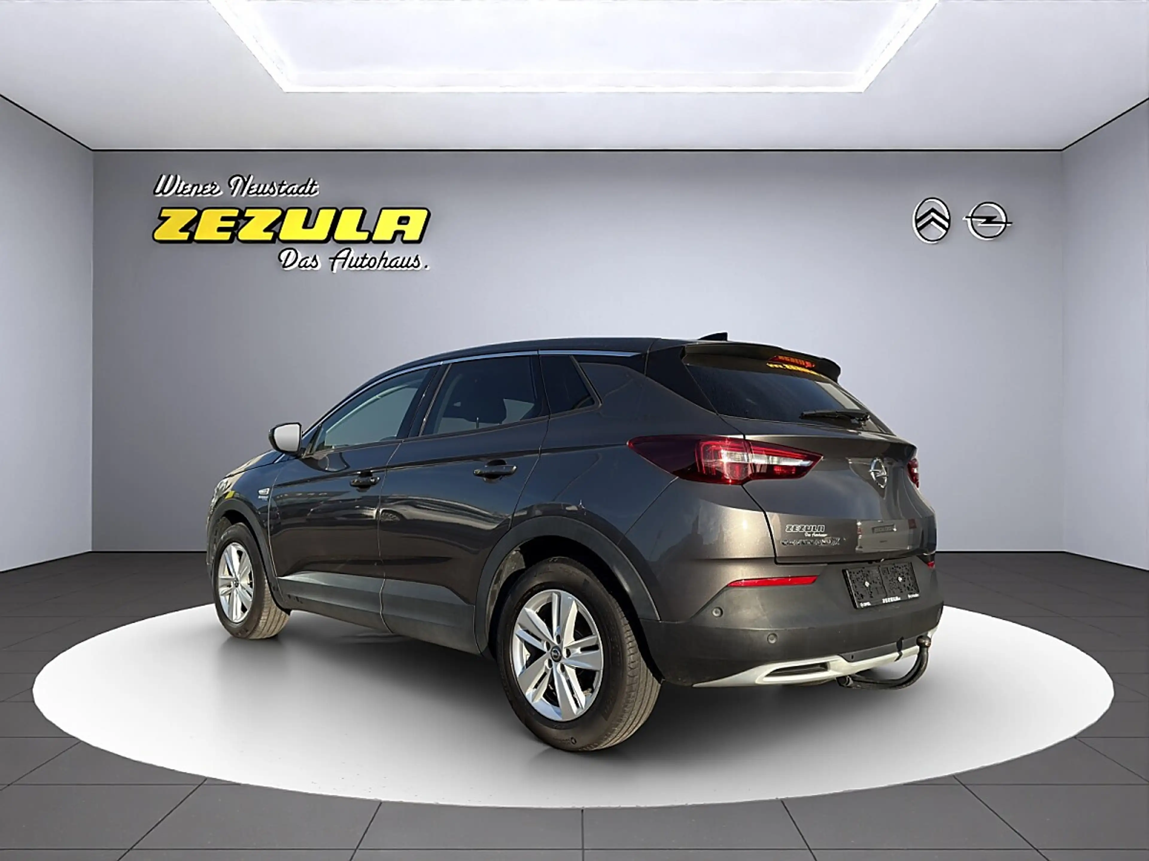 Opel Grandland X 1,2 Turbo Dir. Inj. 120 Jahre Edition S/S Aut. — photo 3