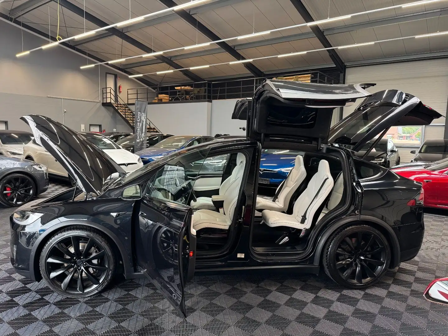 Tesla Model X MODEL X 90D | 6SEATS | FREE SC | FULL SELF DRIVE Schwarz - 2