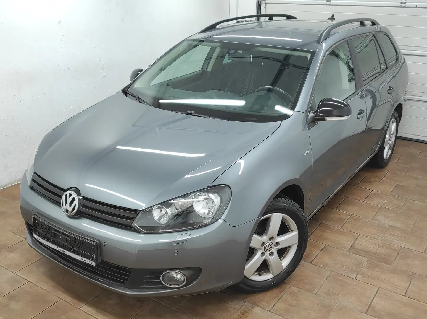 Volkswagen Golf Variant 1.6 TDI *TÜV NEU* KLIMAA SHZ BC PDCv+h ZV MATCH Szürke - 1