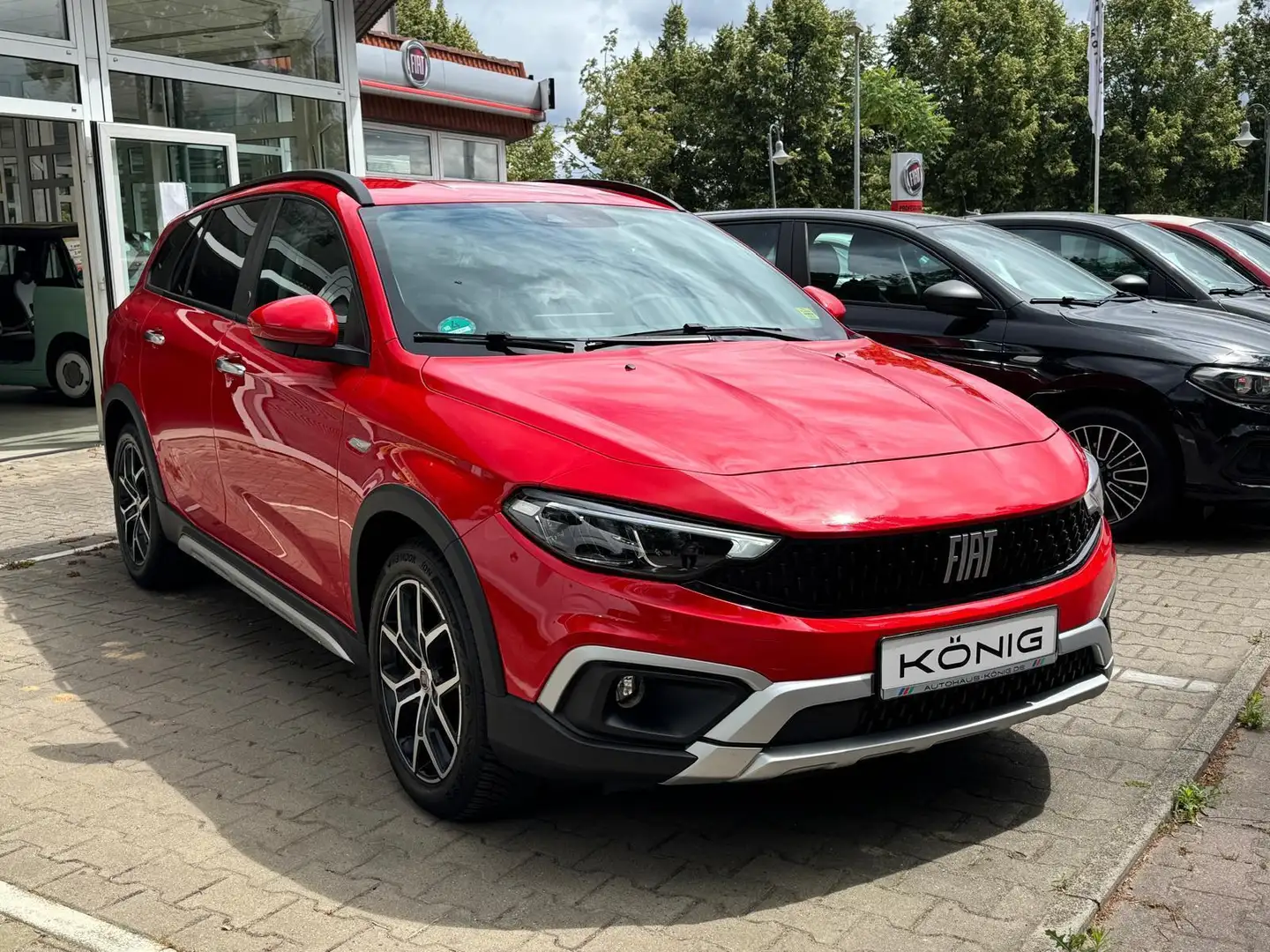 Fiat Tipo Kombi 1.5 GSE RED Cross CARPLAY*KAMERA*ACC Rot - 2