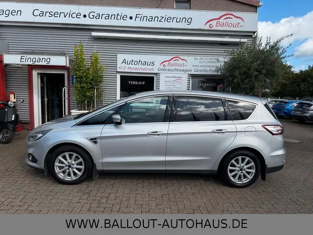 Ford S-Max Titanium*2.HAND*KLIMA*NAVI*AHK*LED*TOT*SPU