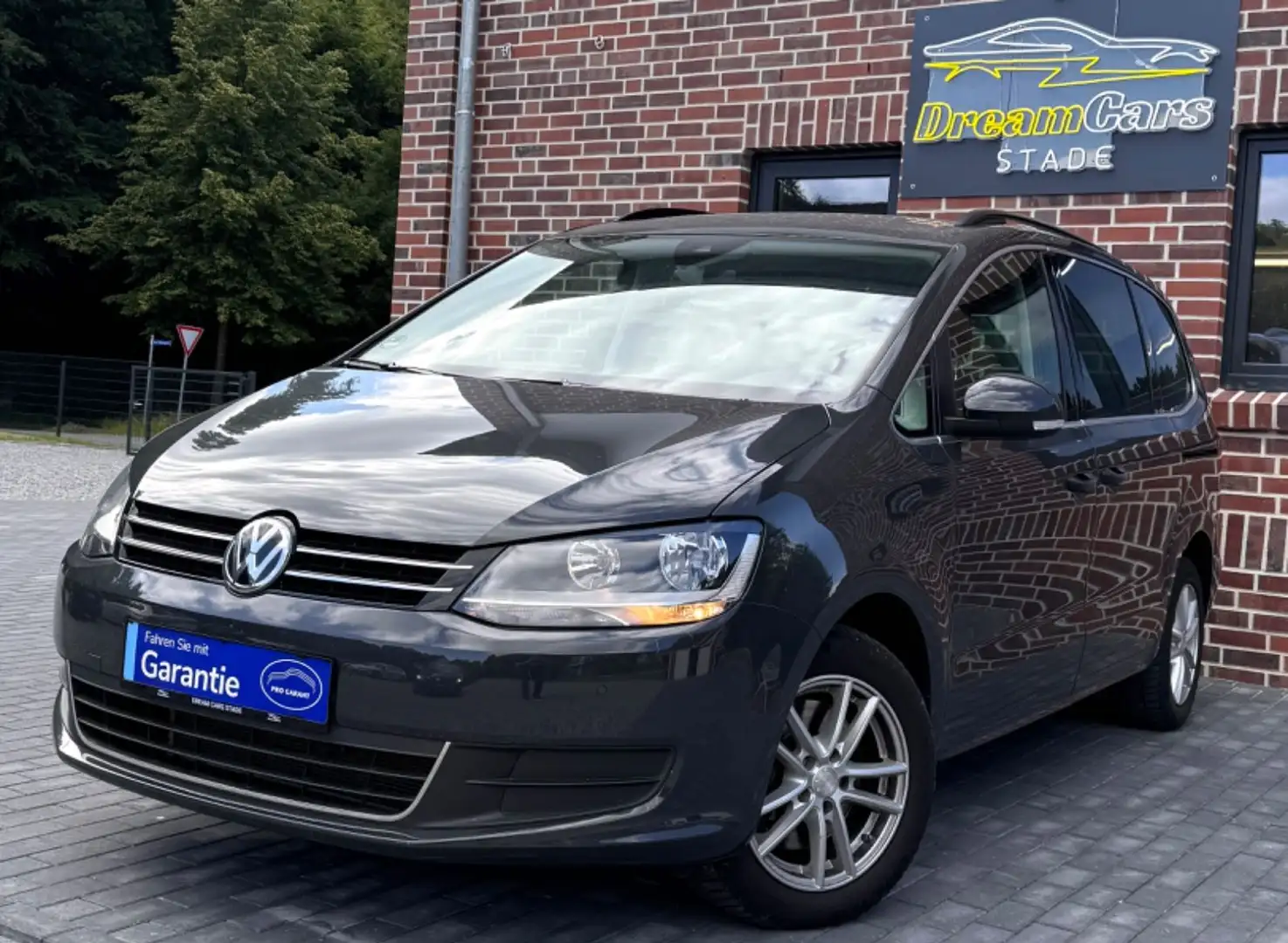 Volkswagen Sharan 2.0 TDI Comfortline 7-Sitzer*AHK*Kamera Grau - 1