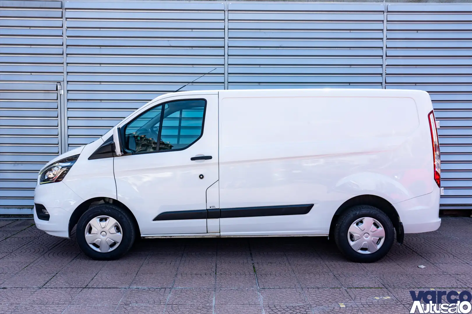 Ford transit custom 300 2.0 tdci 130cv Trend L1H1 E6 - 2