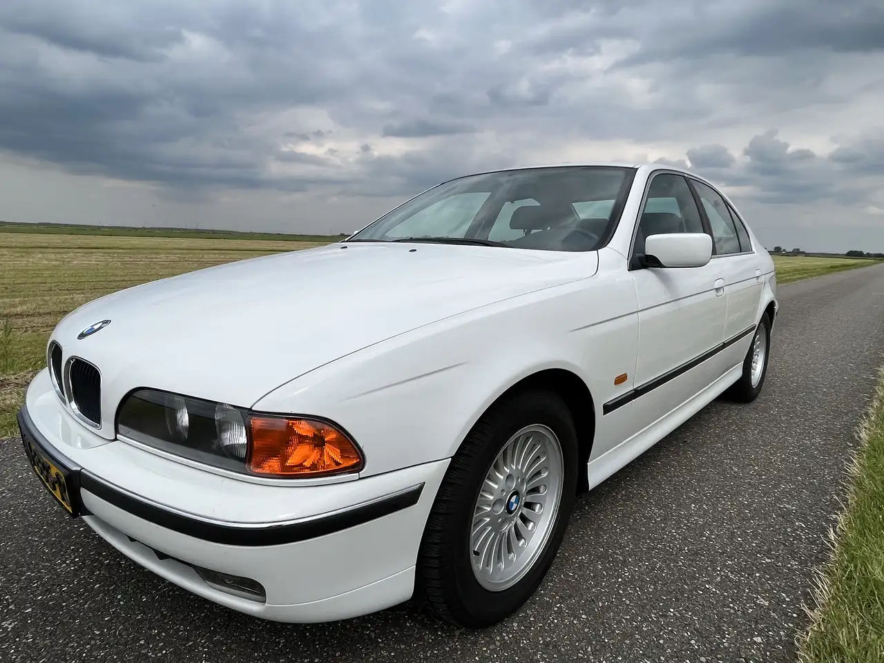 BMW 528i, foto 4