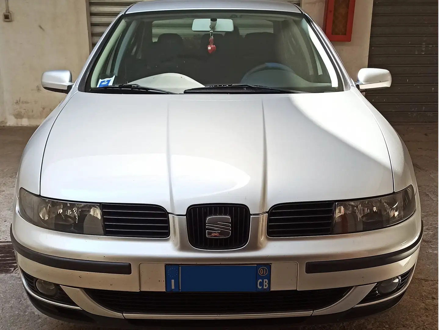 SEAT Toledo Toledo 1.9 tdi Signo c/2airbag,abs,clima 110cv Grigio - 1