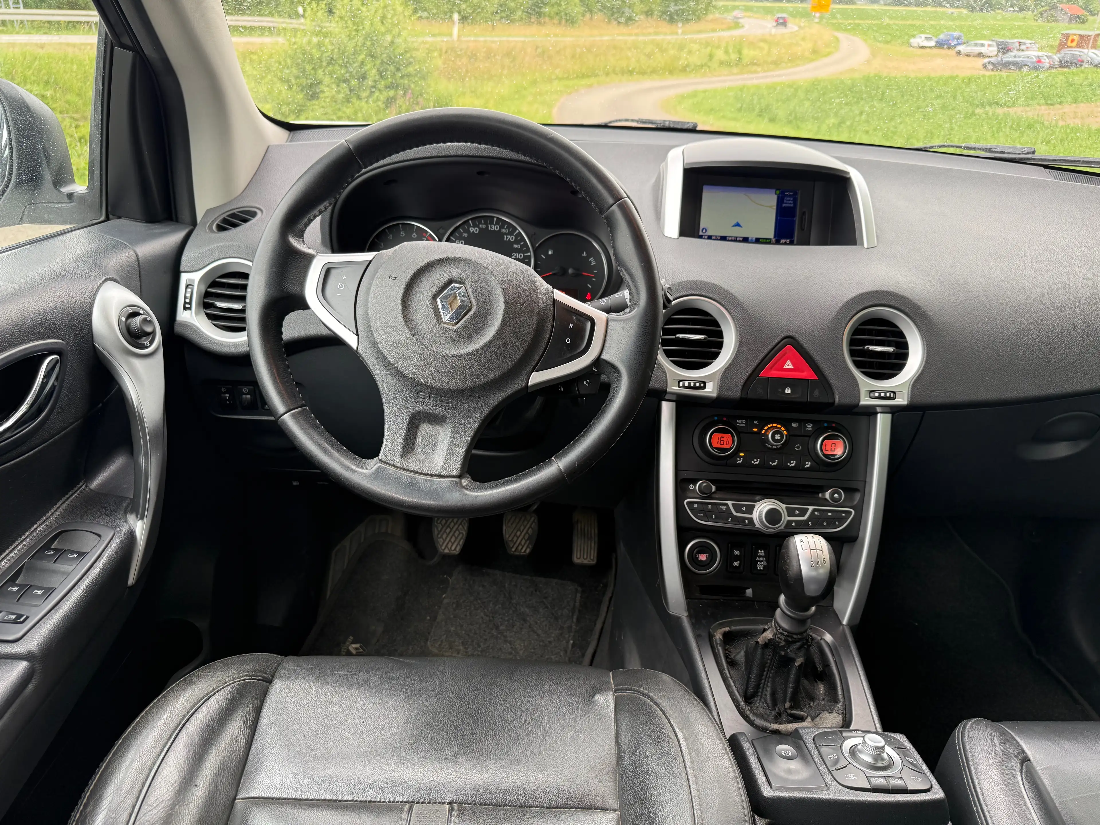 Renault Koleos Dynamique — photo 8