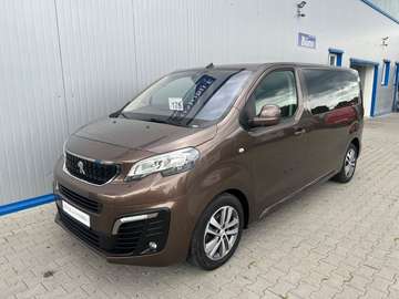 Traveller Active L2 KLIMA NAVI 8-SITZ AHK
