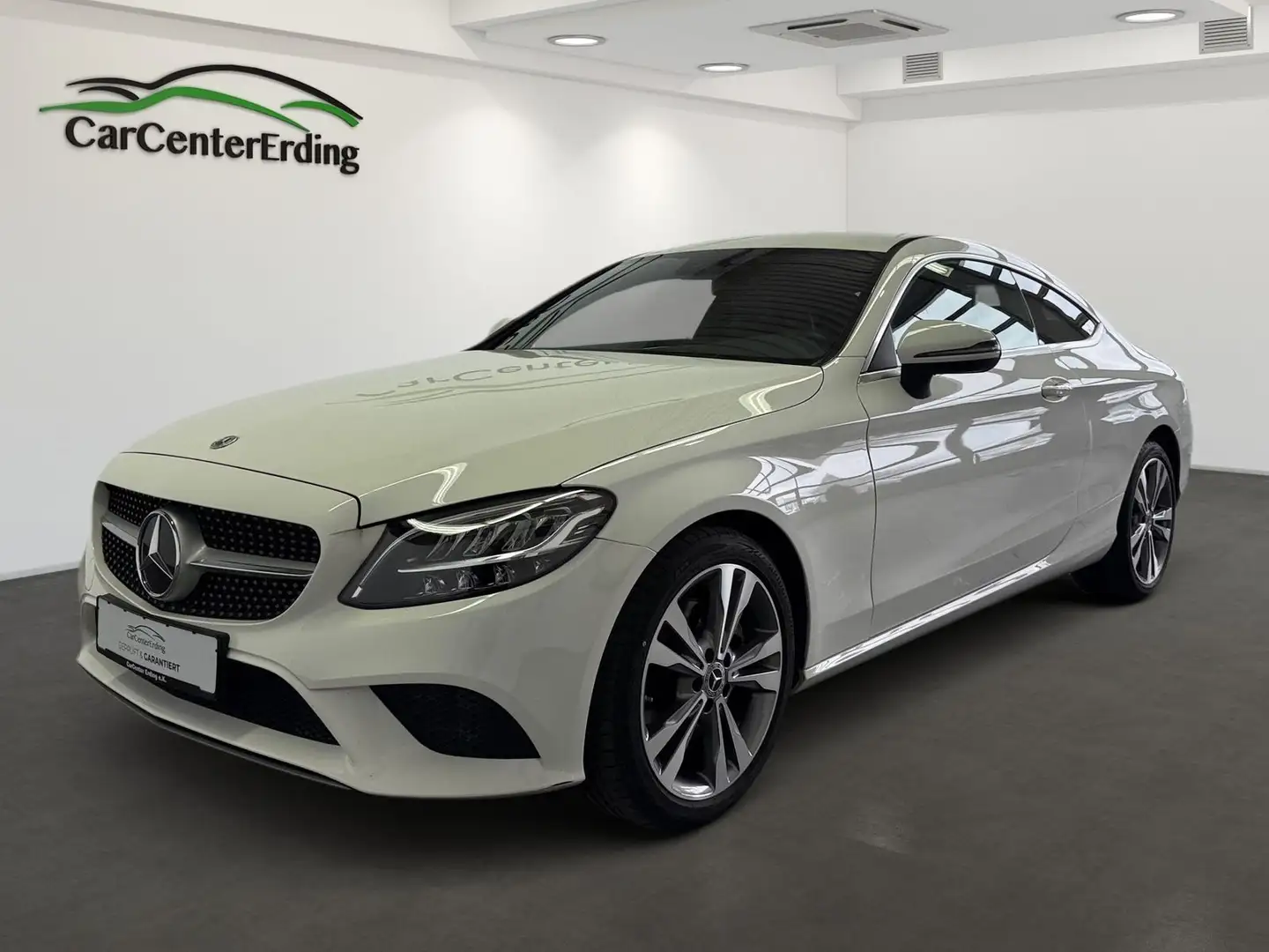 MERCEDES-BENZ Clasa C