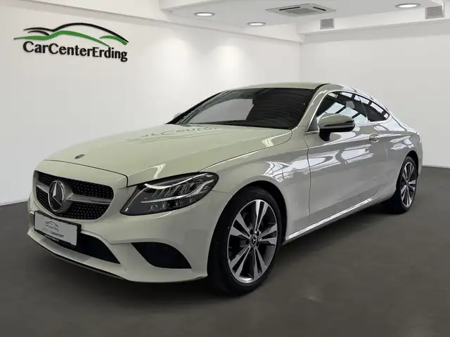 Mercedes-Benz C 300 C300d Coupe*AMG*LED high-performance*Navi*DriveA