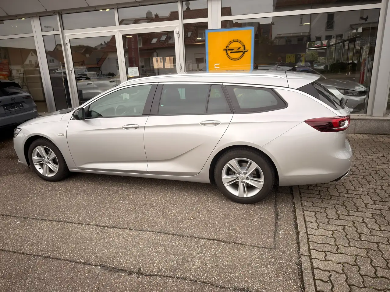 Opel Insignia B ST Business Alcantara,Matrix,Massage,Kamera,Head 7