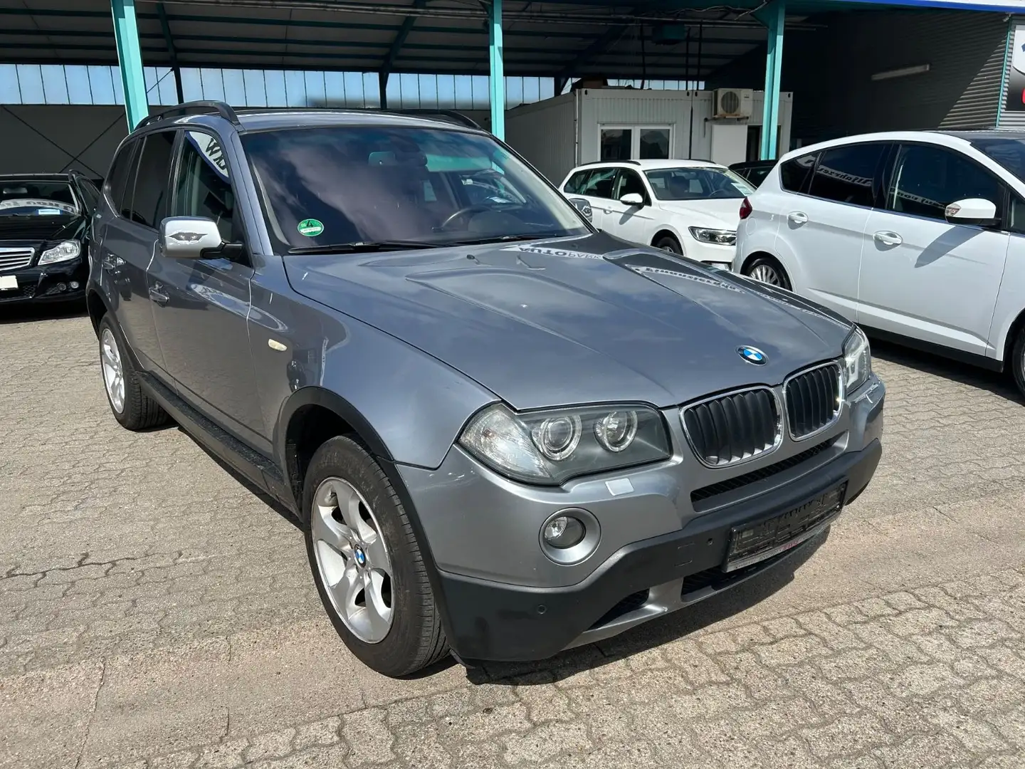 BMW X3 Baureihe X3 2.0d Grau - 2