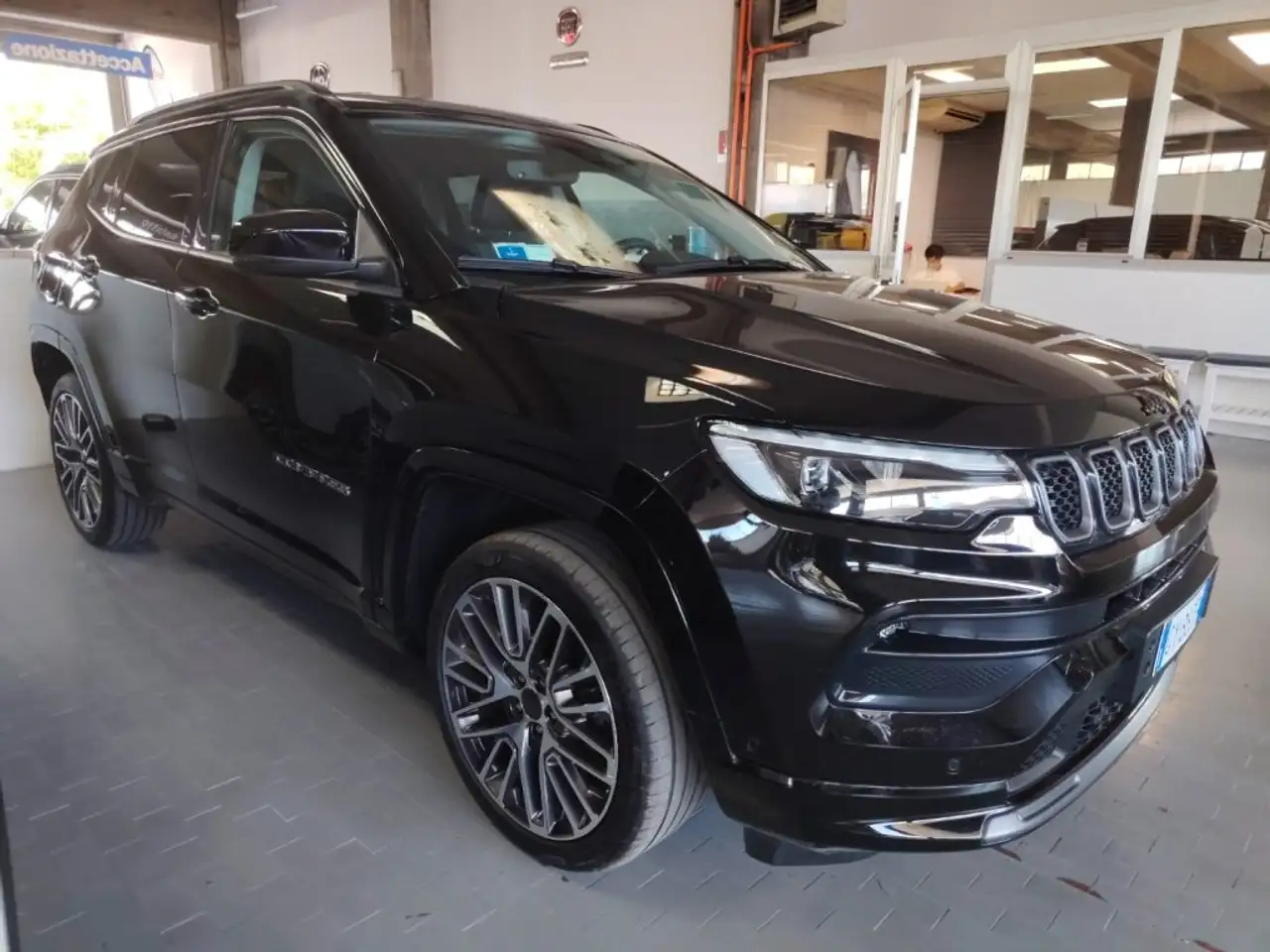 Jeep Compass 1.5 Turbo T4 130 CV MHEV SUMMIT, миниатюра 3