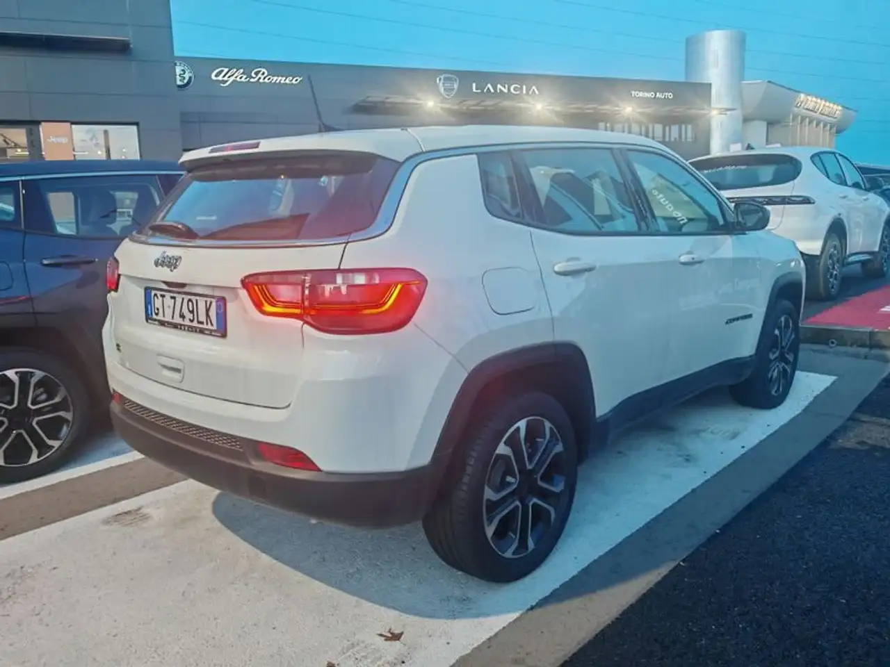 Jeep Compass 1.5 Turbo T4 130CV MHEV 2WD Altitude 3