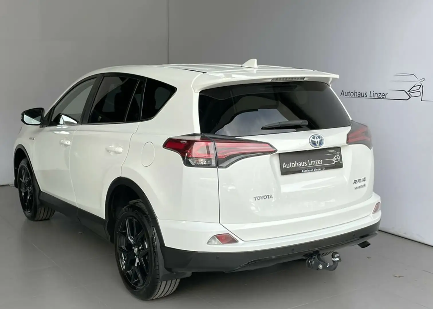Toyota RAV 4 Hybrid Active *ACC*KeyGo*AHK*Kamera*DAB* Weiß - 2