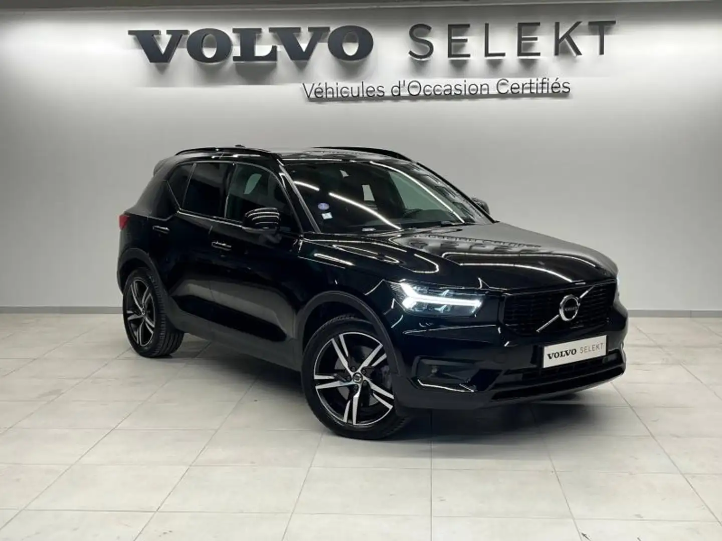 Volvo XC40 T5 Recharge 180 + 82ch R-Design DCT 7 Schwarz - 2