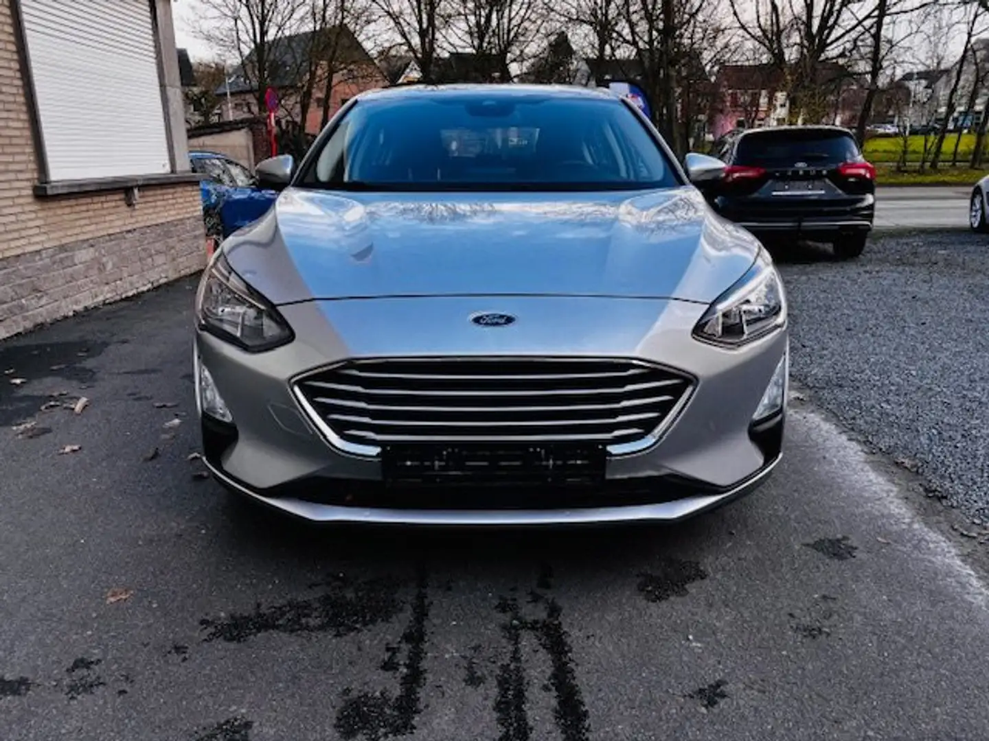 Ford Focus Focus 1.0 EcoBoost Hybrid TITANIUM Zilver - 2