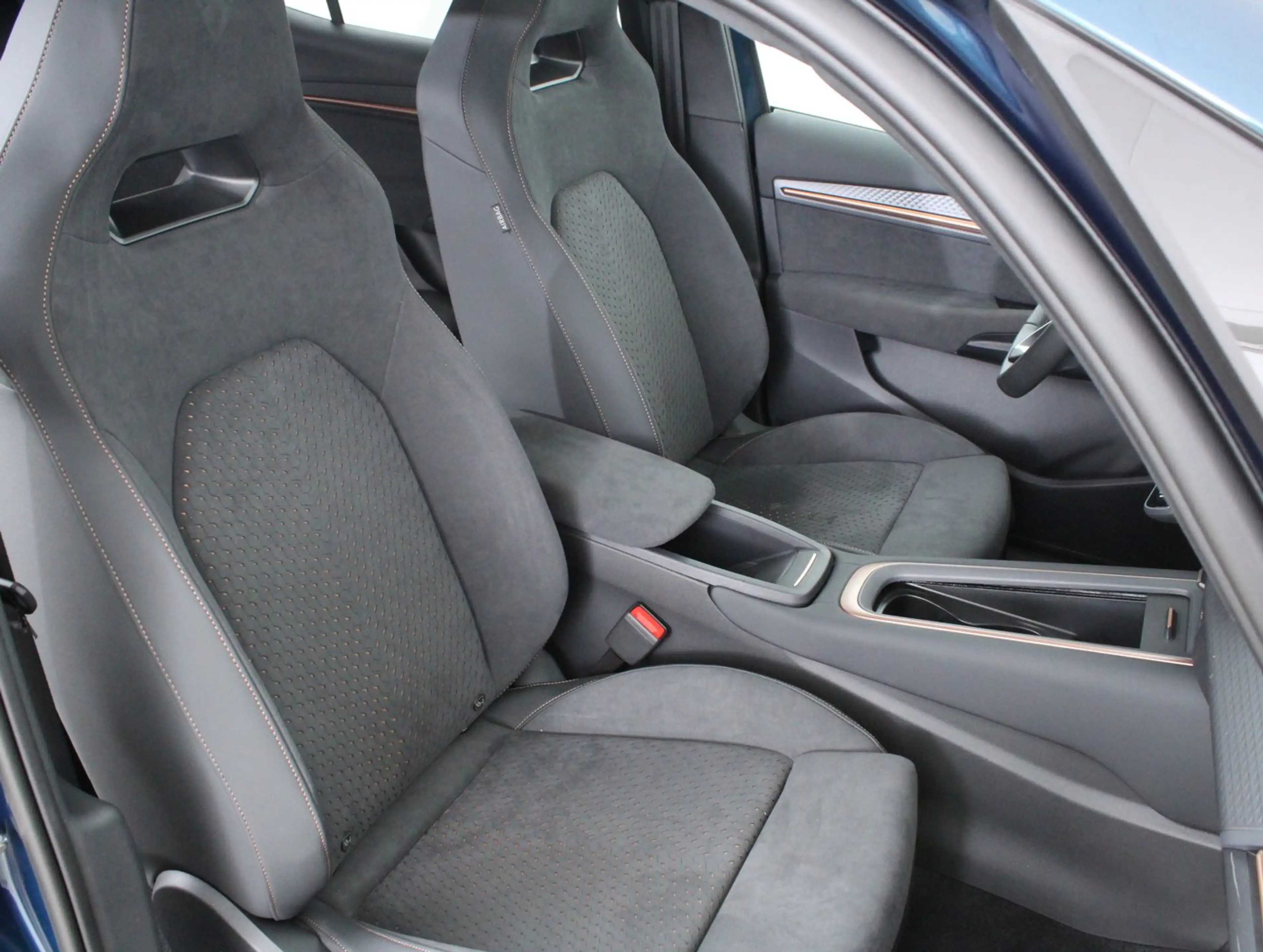 CUPRA Born ENDURANCE 79/84 170kW/231PS — photo 10