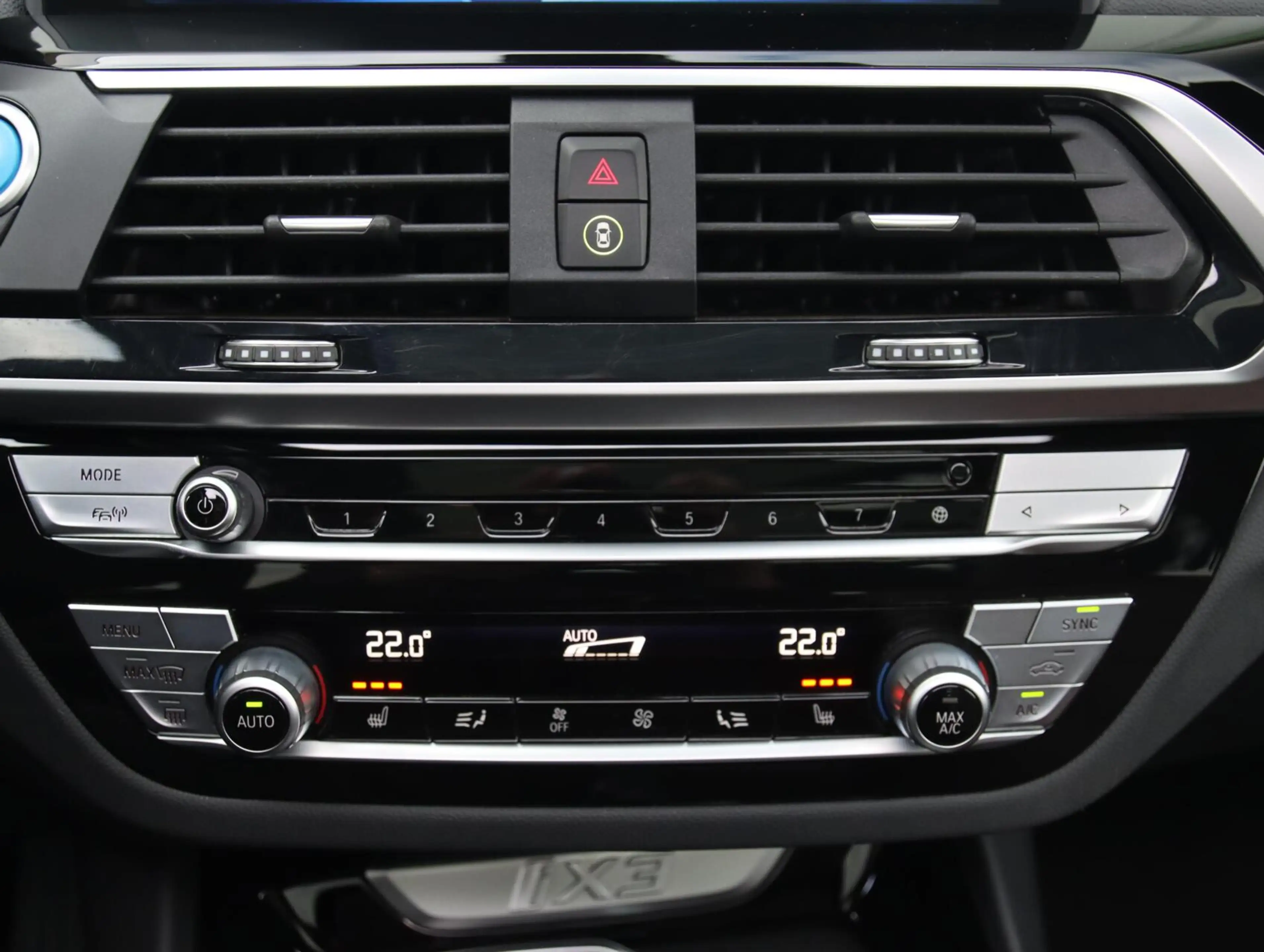 BMW iX3 High Executive 80 kWh | SOH 95% | Panoramadak — photo 18
