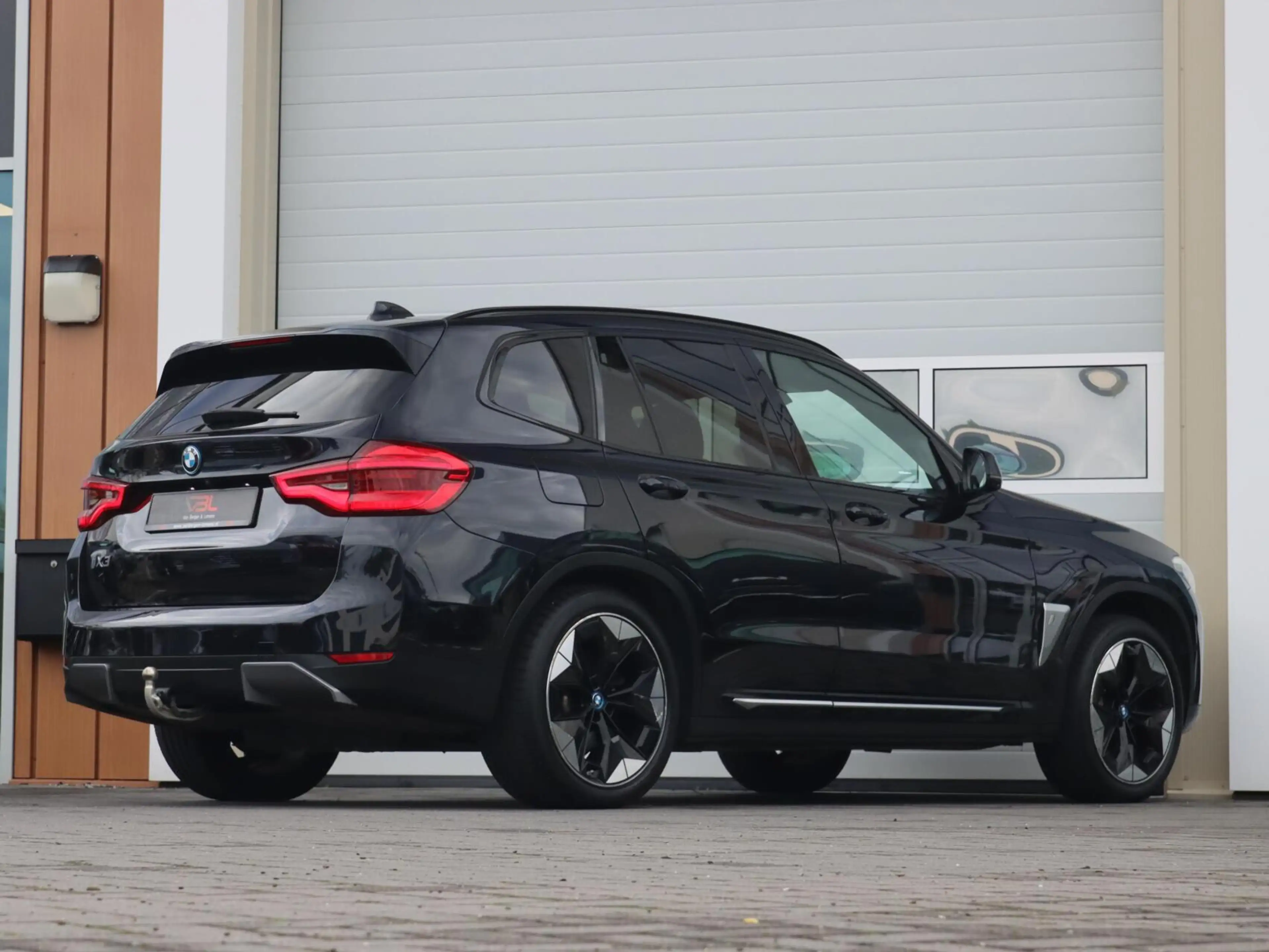 BMW iX3 High Executive 80 kWh | SOH 95% | Panoramadak — photo 27