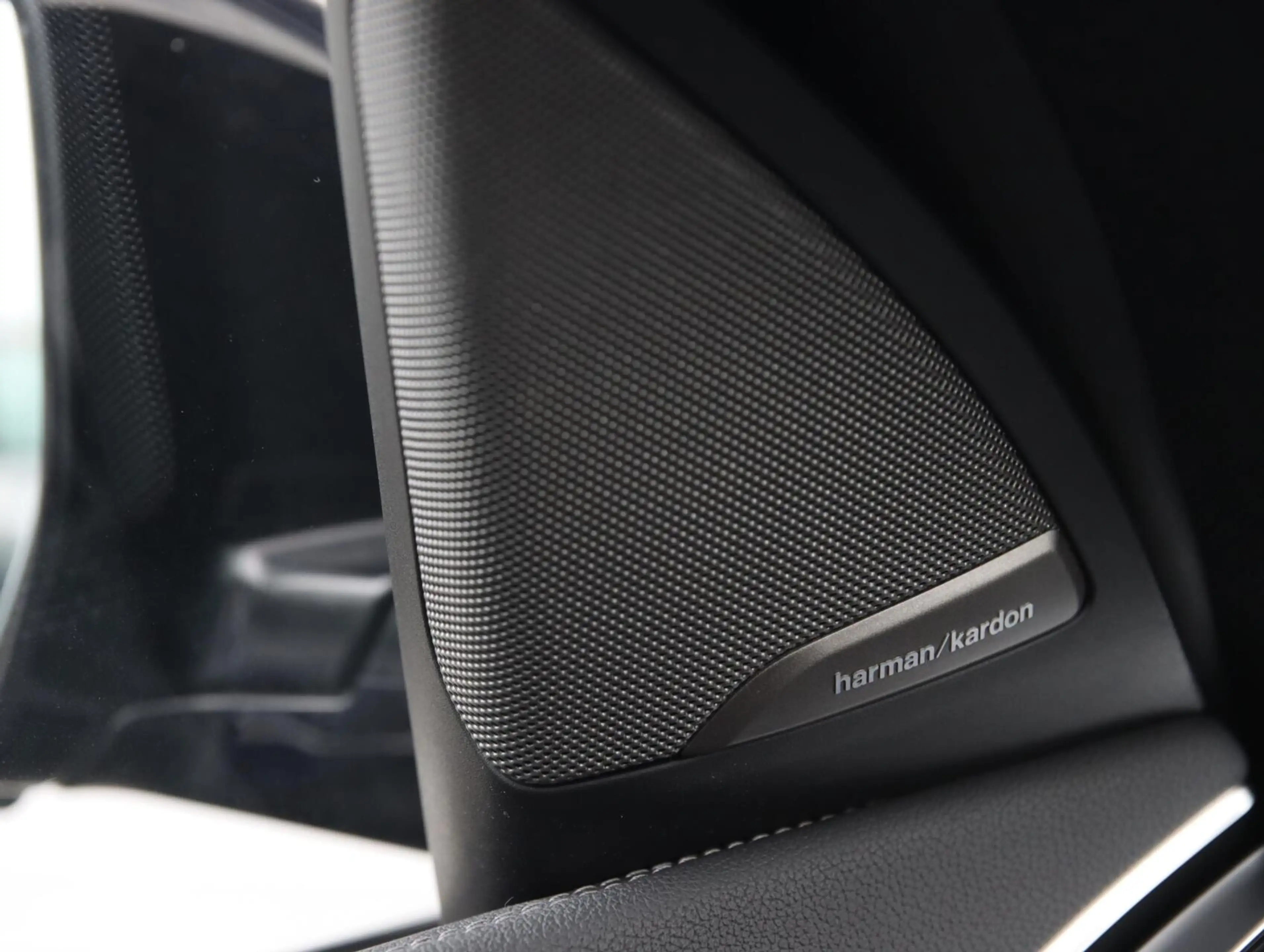 BMW iX3 High Executive 80 kWh | SOH 95% | Panoramadak — photo 16