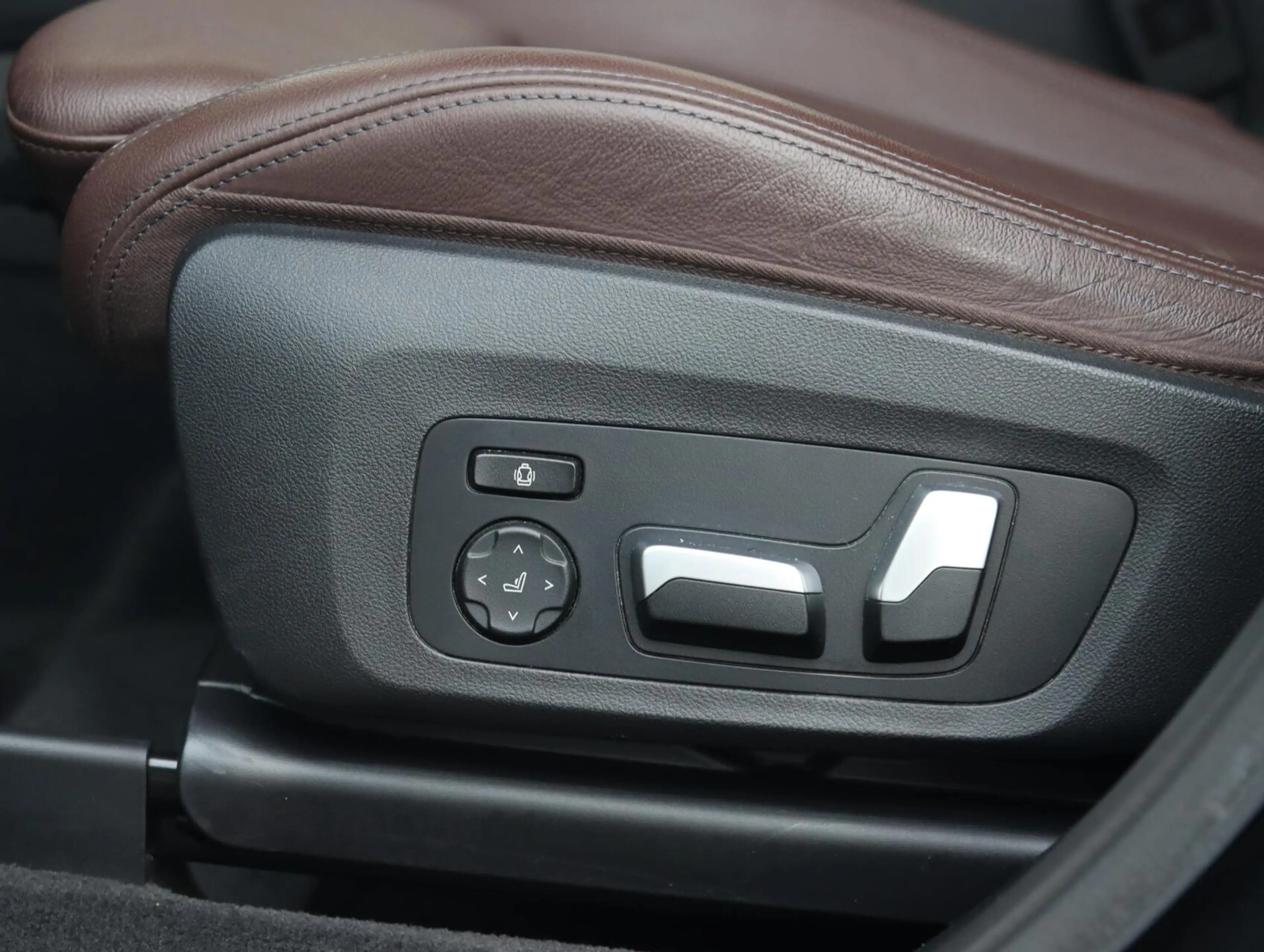 BMW iX3 High Executive 80 kWh | SOH 95% | Panoramadak — photo 17
