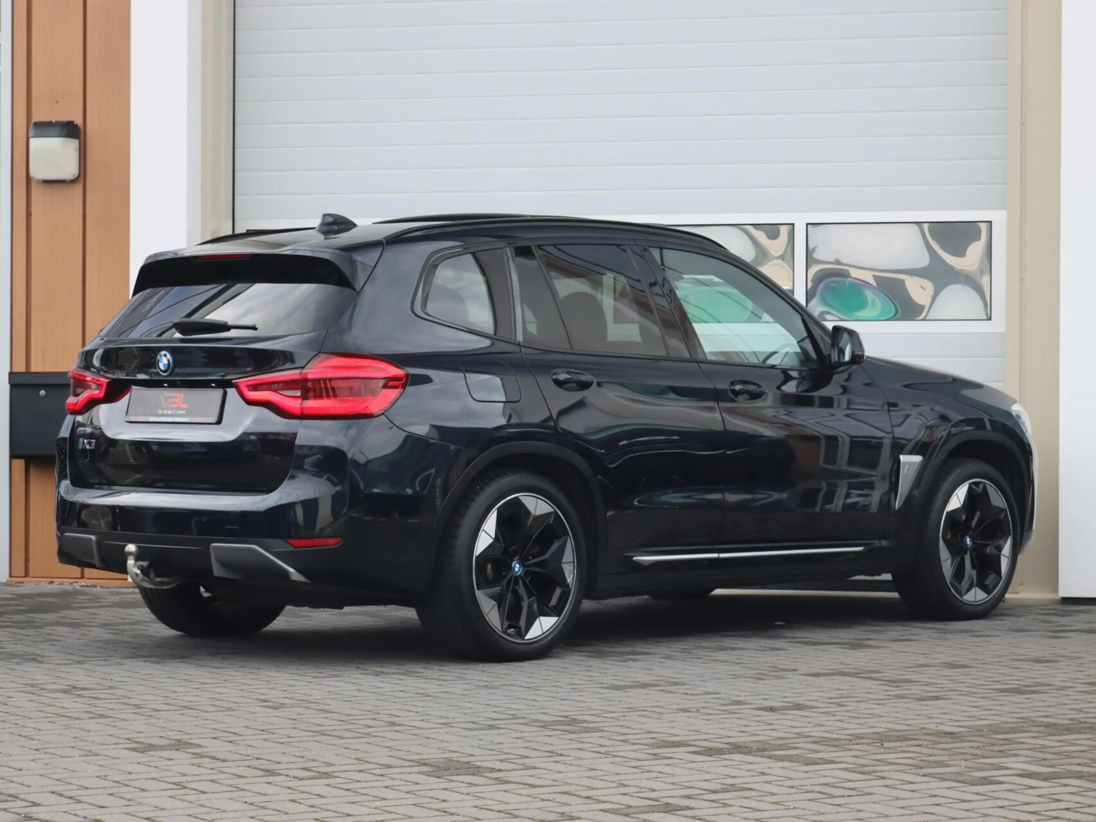 BMW iX3 High Executive 80 kWh | SOH 95% | Panoramadak — photo 25