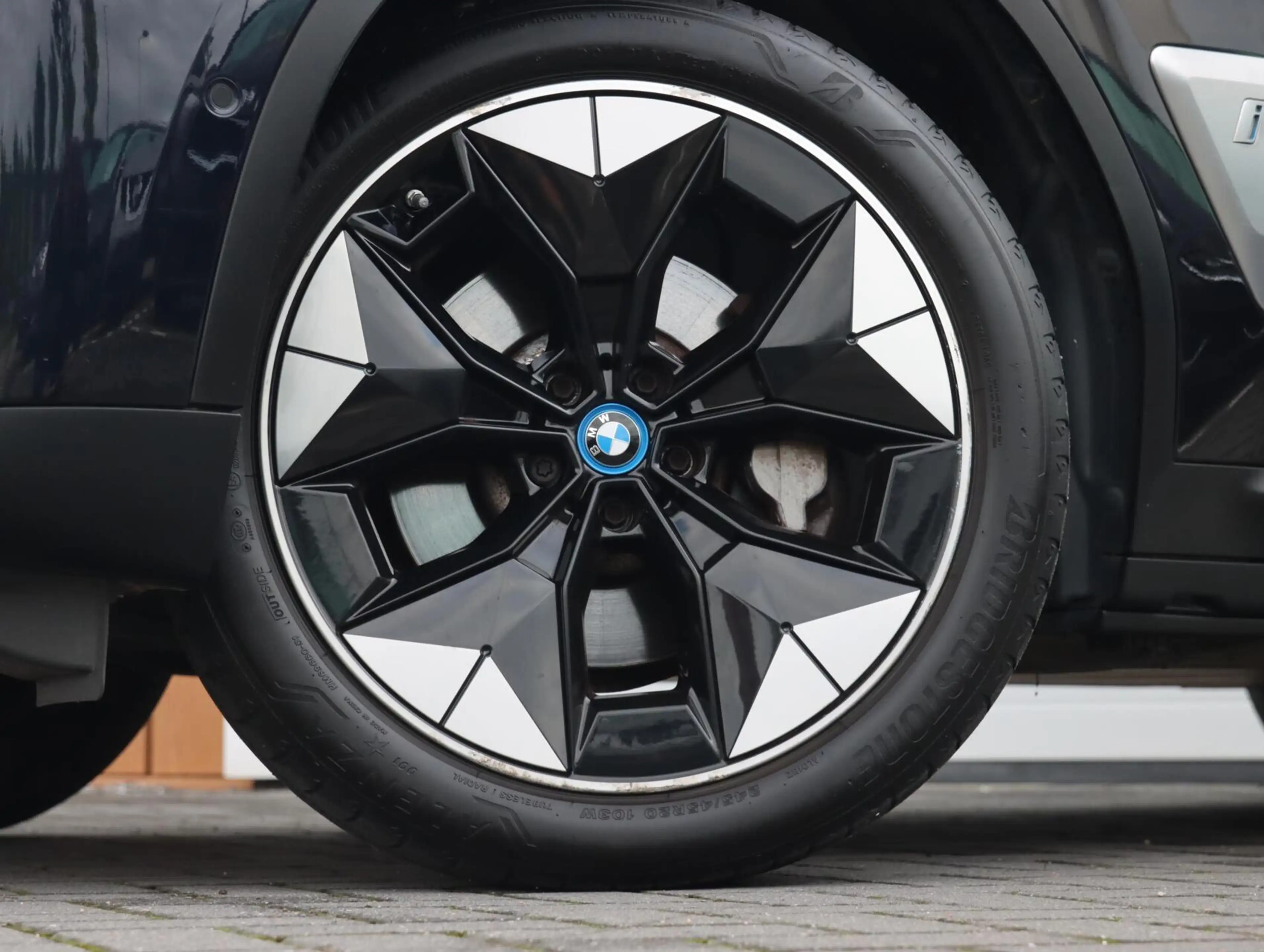 BMW iX3 High Executive 80 kWh | SOH 95% | Panoramadak — photo 11