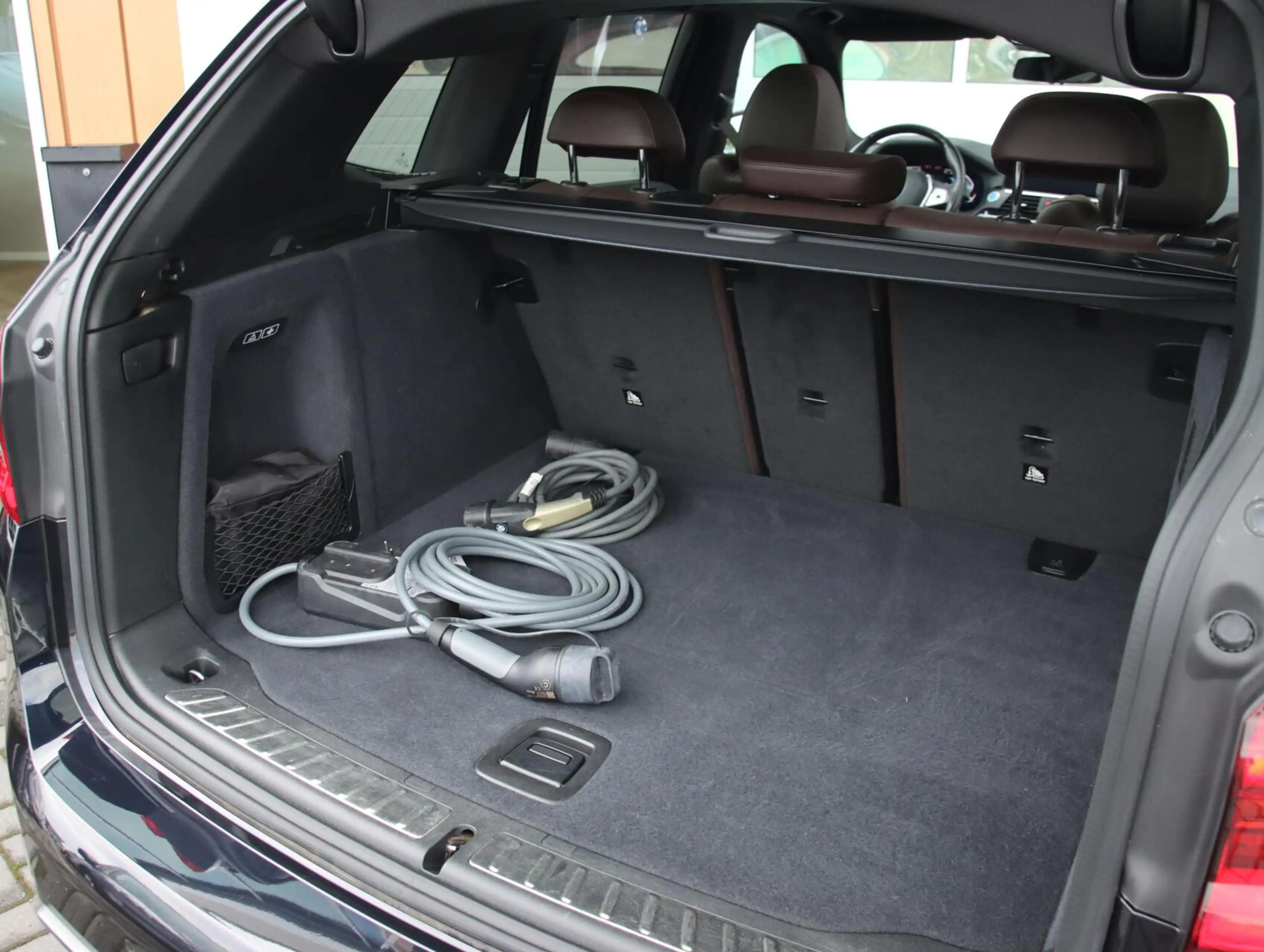 BMW iX3 High Executive 80 kWh | SOH 95% | Panoramadak — photo 32