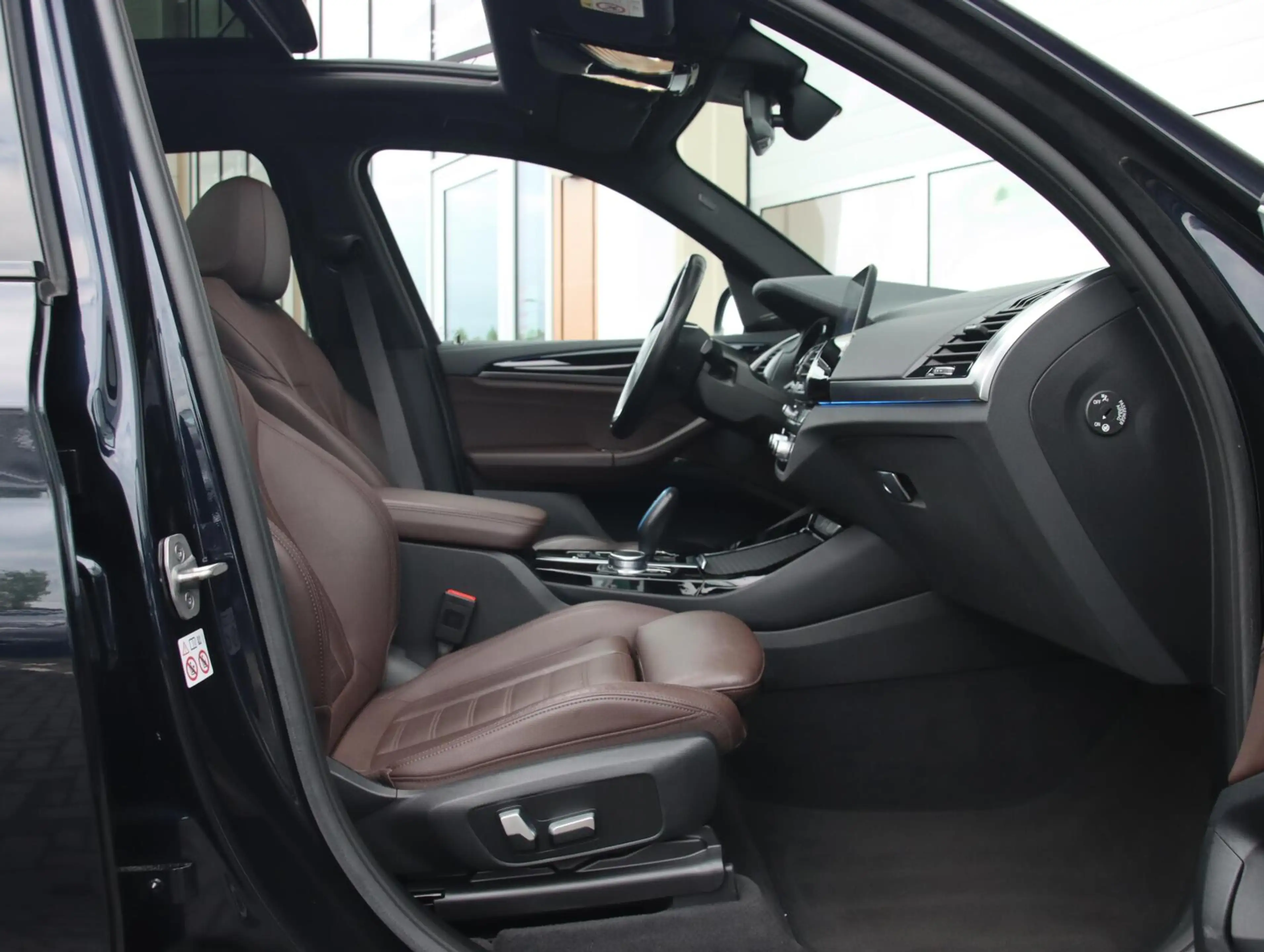 BMW iX3 High Executive 80 kWh | SOH 95% | Panoramadak — photo 36