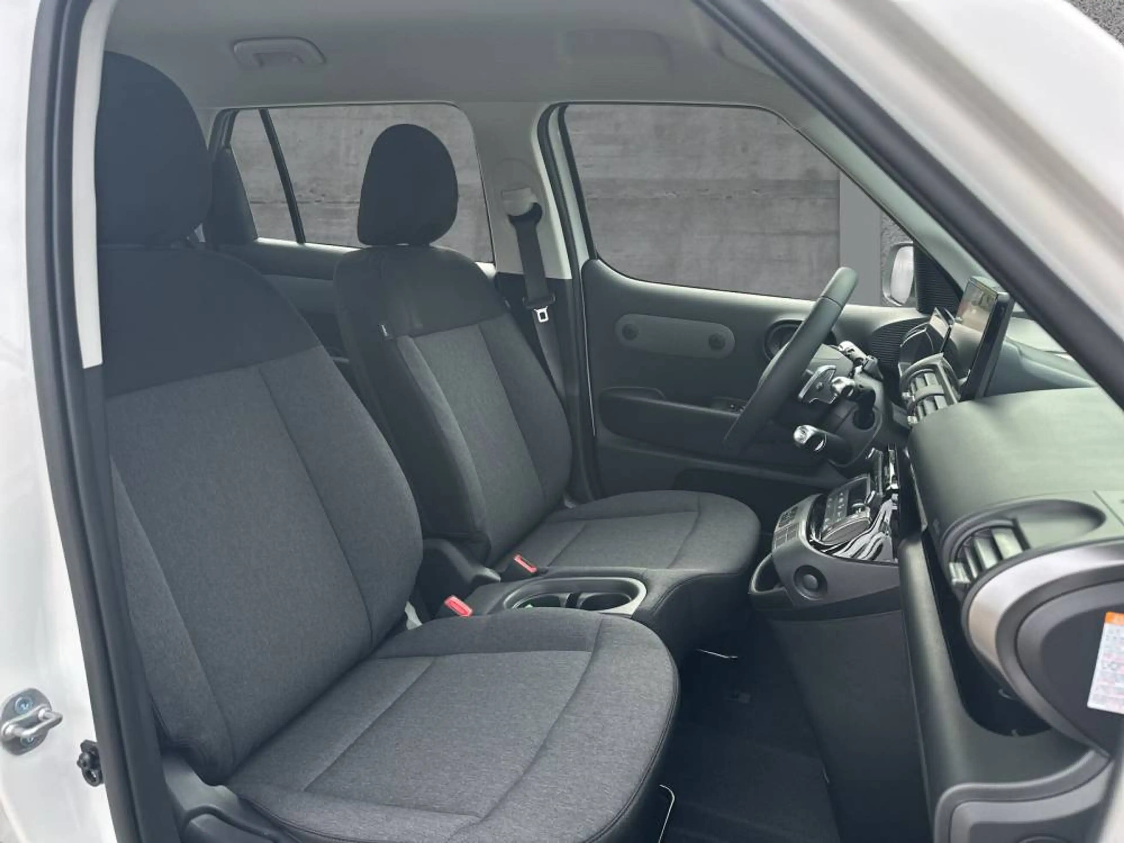 Hyundai Inster INSTER EV 42 kWh Select NaviKamera|Carplay — photo 11