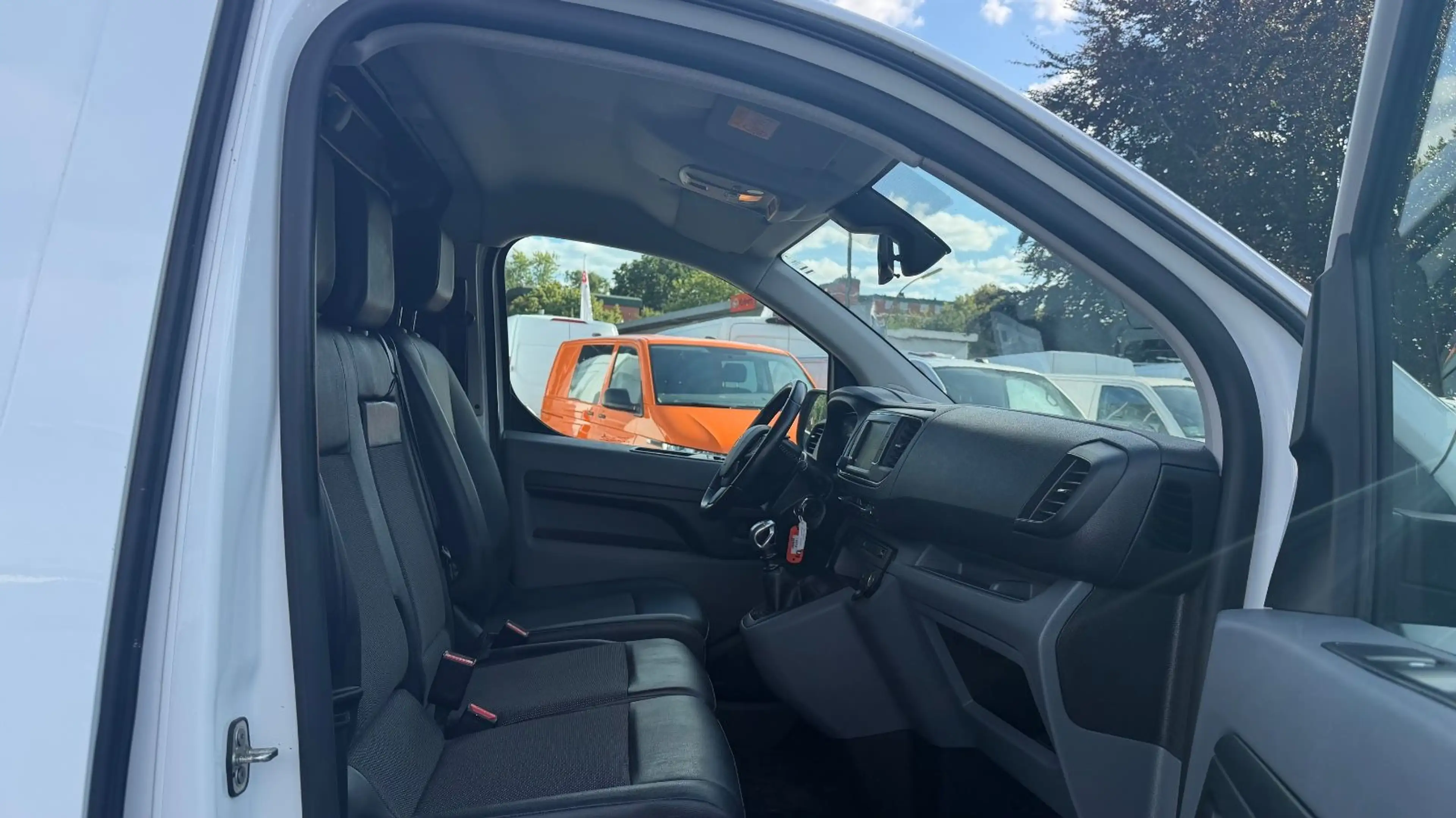 Peugeot Expert EXPERT 2.0 PREMIUM L2 KAMERA/STANDHZ/TEMPOMAT — photo 10