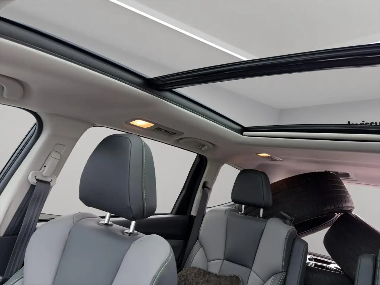 Subaru Ascent снимка Subaru Ascent