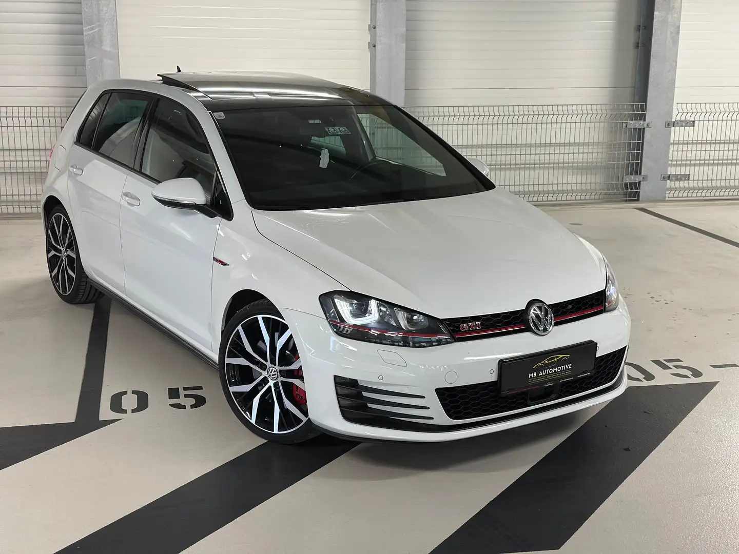 Volkswagen Golf GTI GTI Performance BMT Weiß - 2