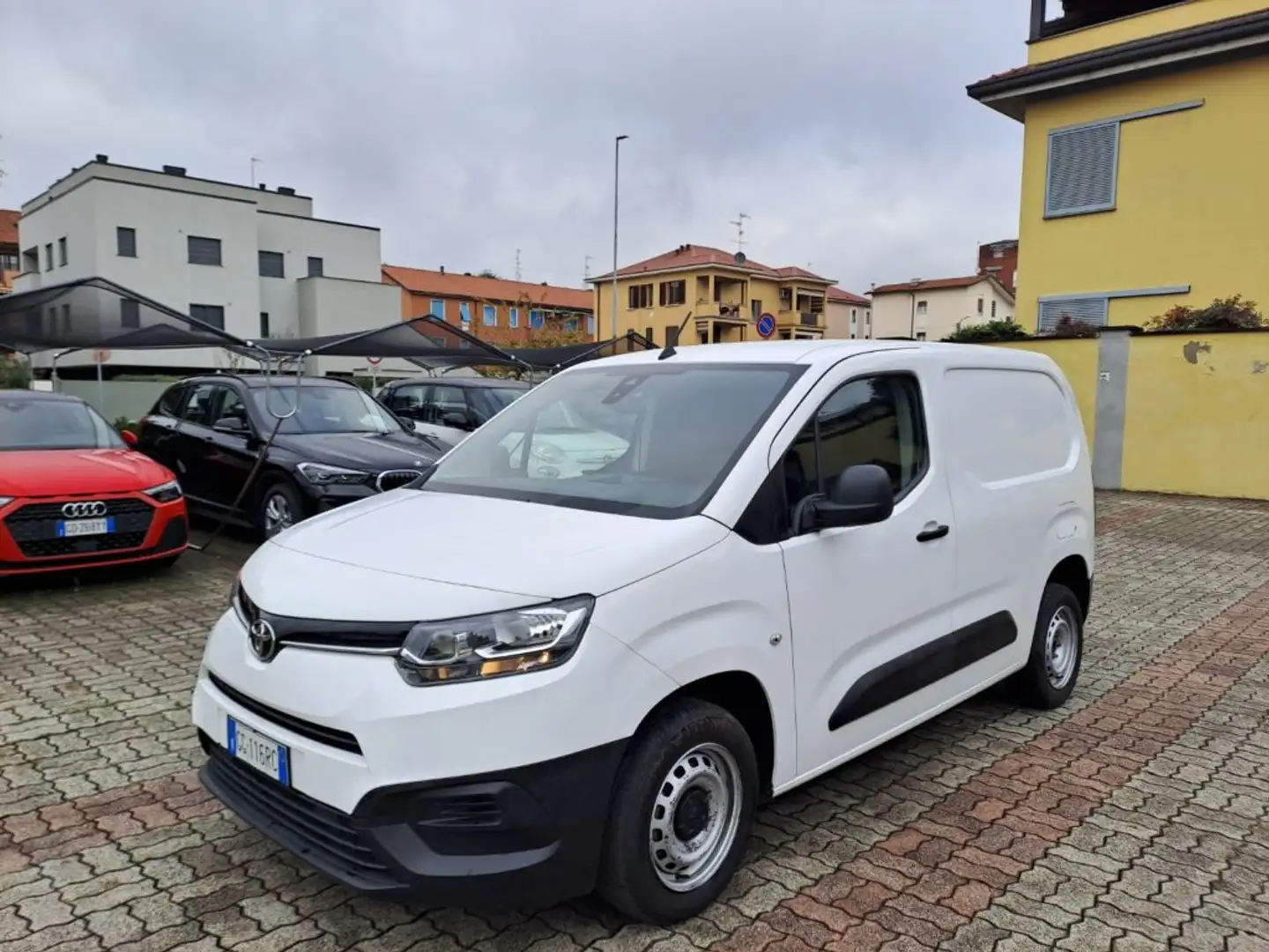 Toyota Proace City 1.5D 100 CV S&S PC 4p. Comfort Blanc - 1