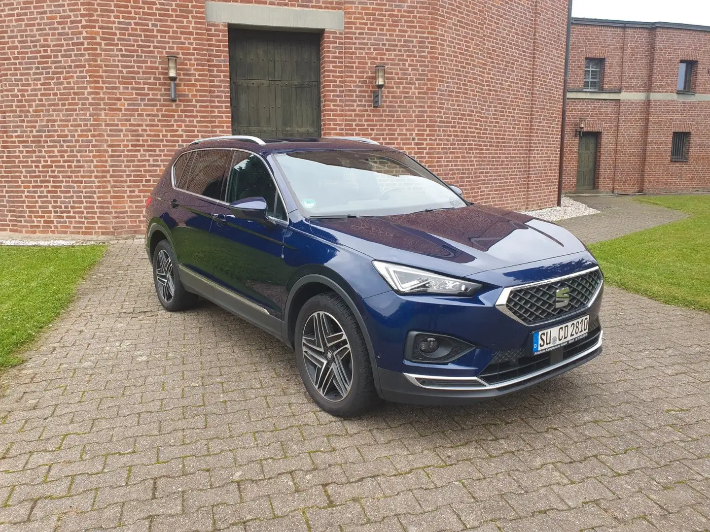 SEAT Tarraco Xcellence 2,0 TDI DSG 4Drive Blau - 1