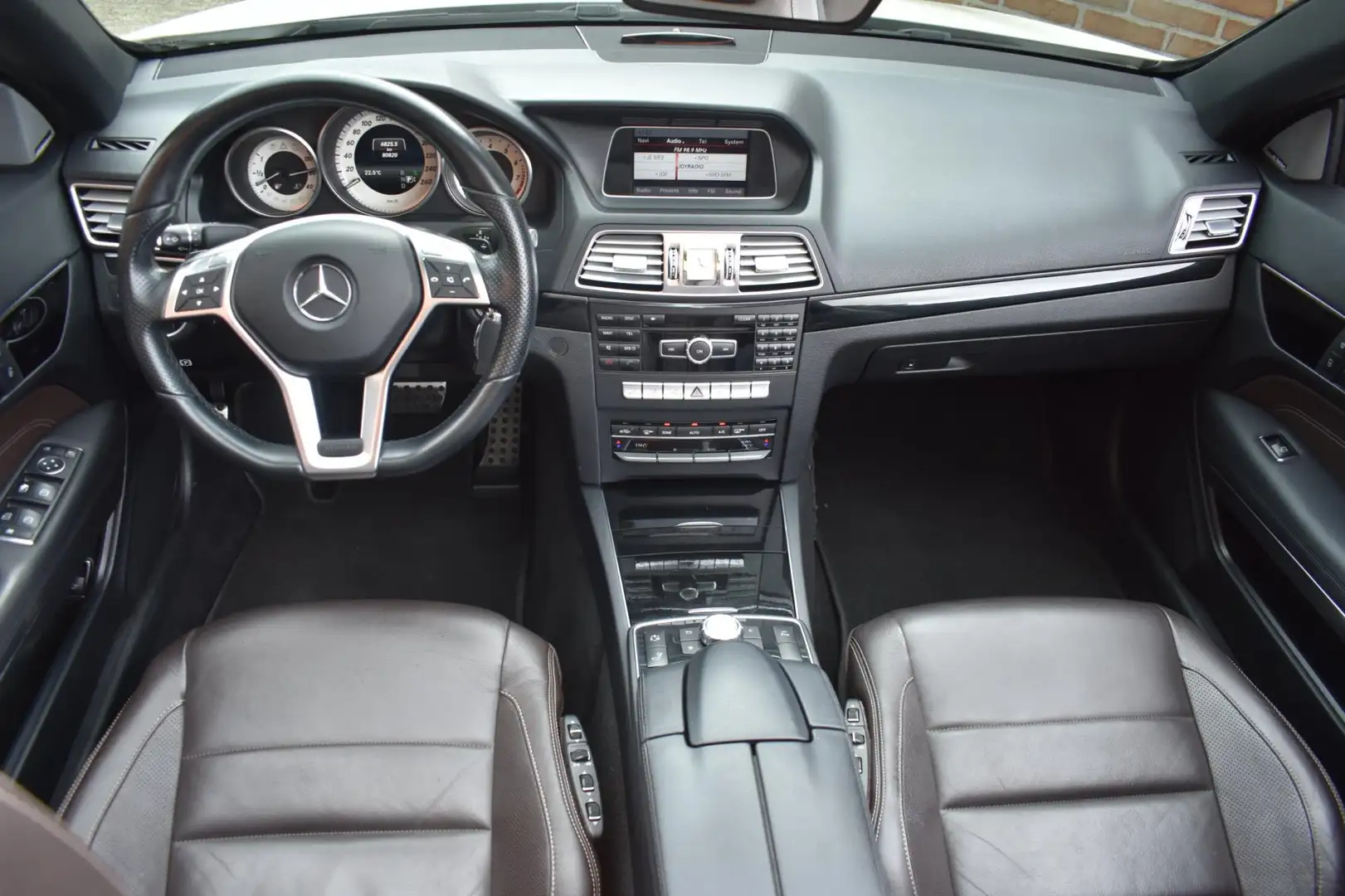 Mercedes-Benz E 200 Cabrio '15 LED NL Auto Leder Clima Navi Cruise NAP Blanc - 2