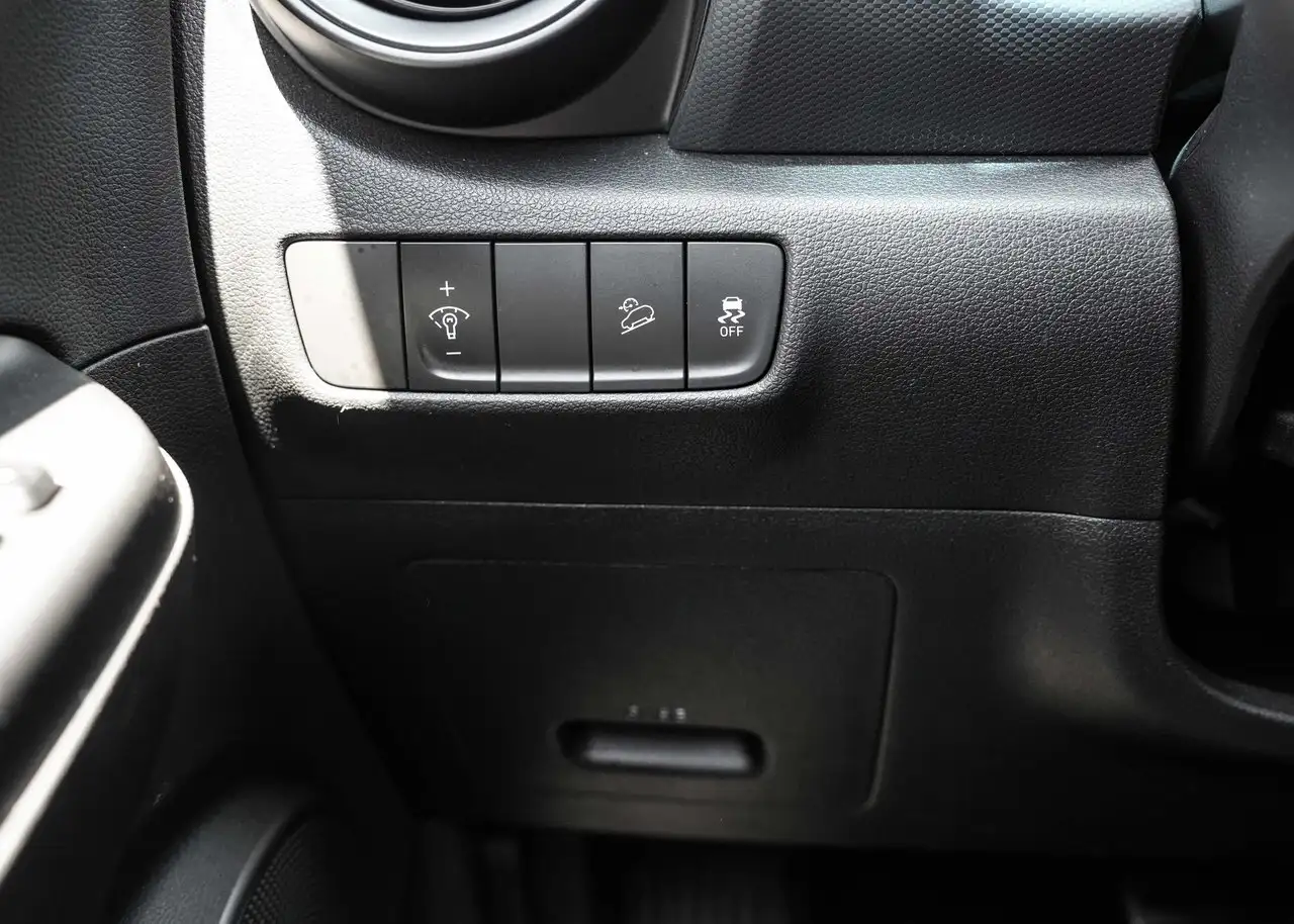 Hyundai KONA снимка Hyundai KONA
