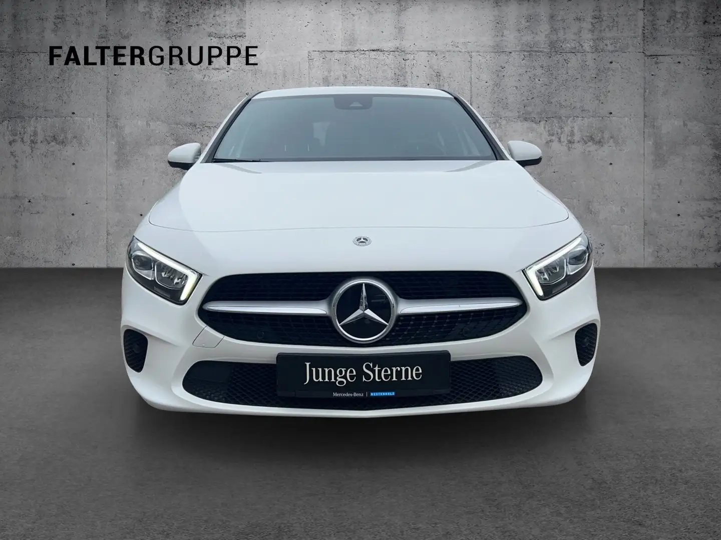 Mercedes-Benz A 180 A 180 PROGRESSIVE+TEMPO+NAVI+SHZ+SPUR/BREMS+LED White - 2